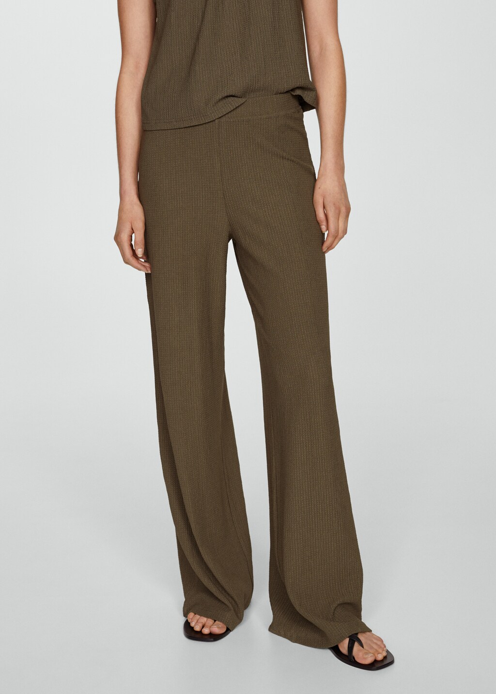 Textured wideleg trousers - Women | MANGO OUTLET USA Textured wideleg trousers - Women | MANGO OUTLET USA