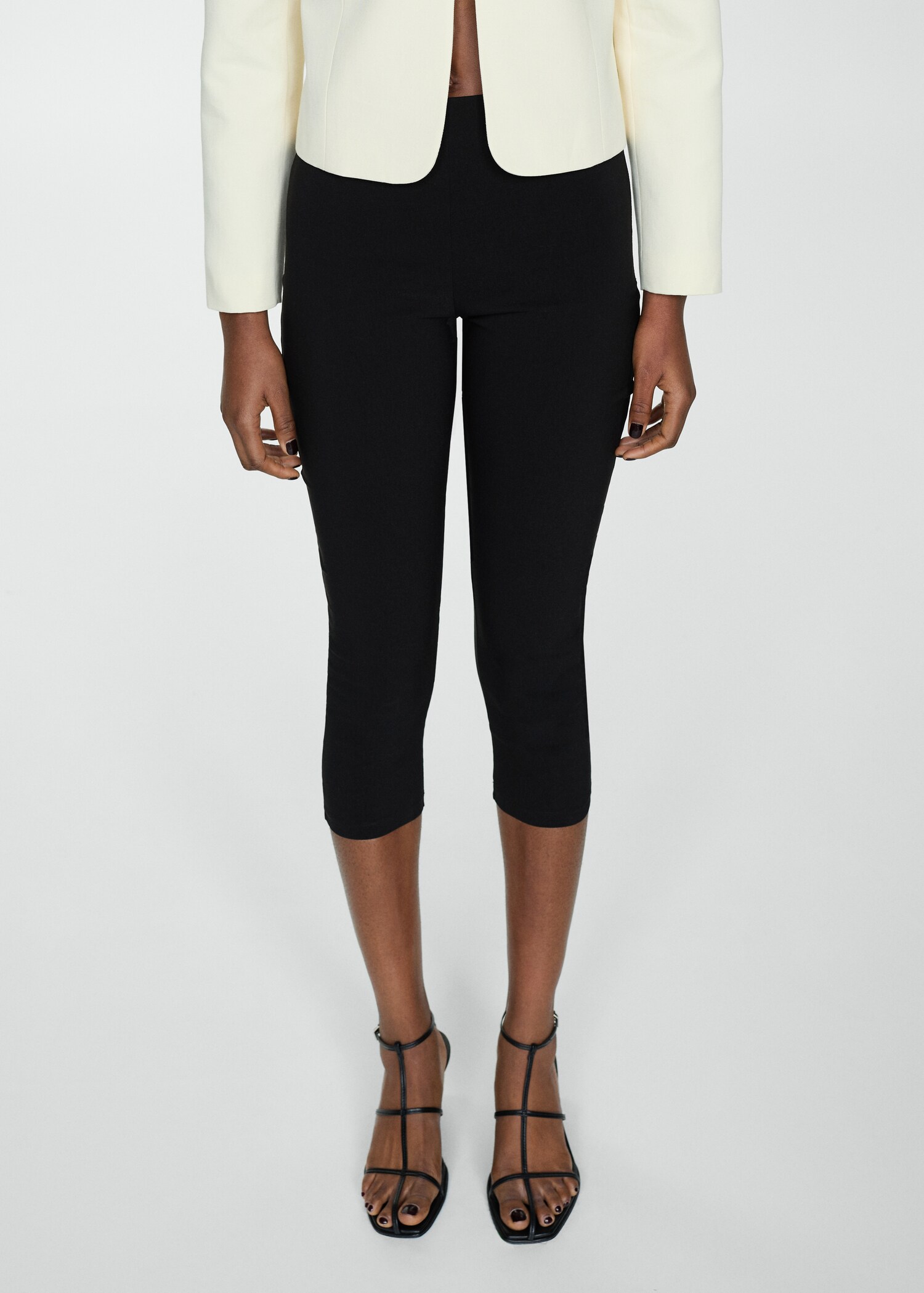 Capri-Leggings mit Reißverschluss - Mittlere Ansicht