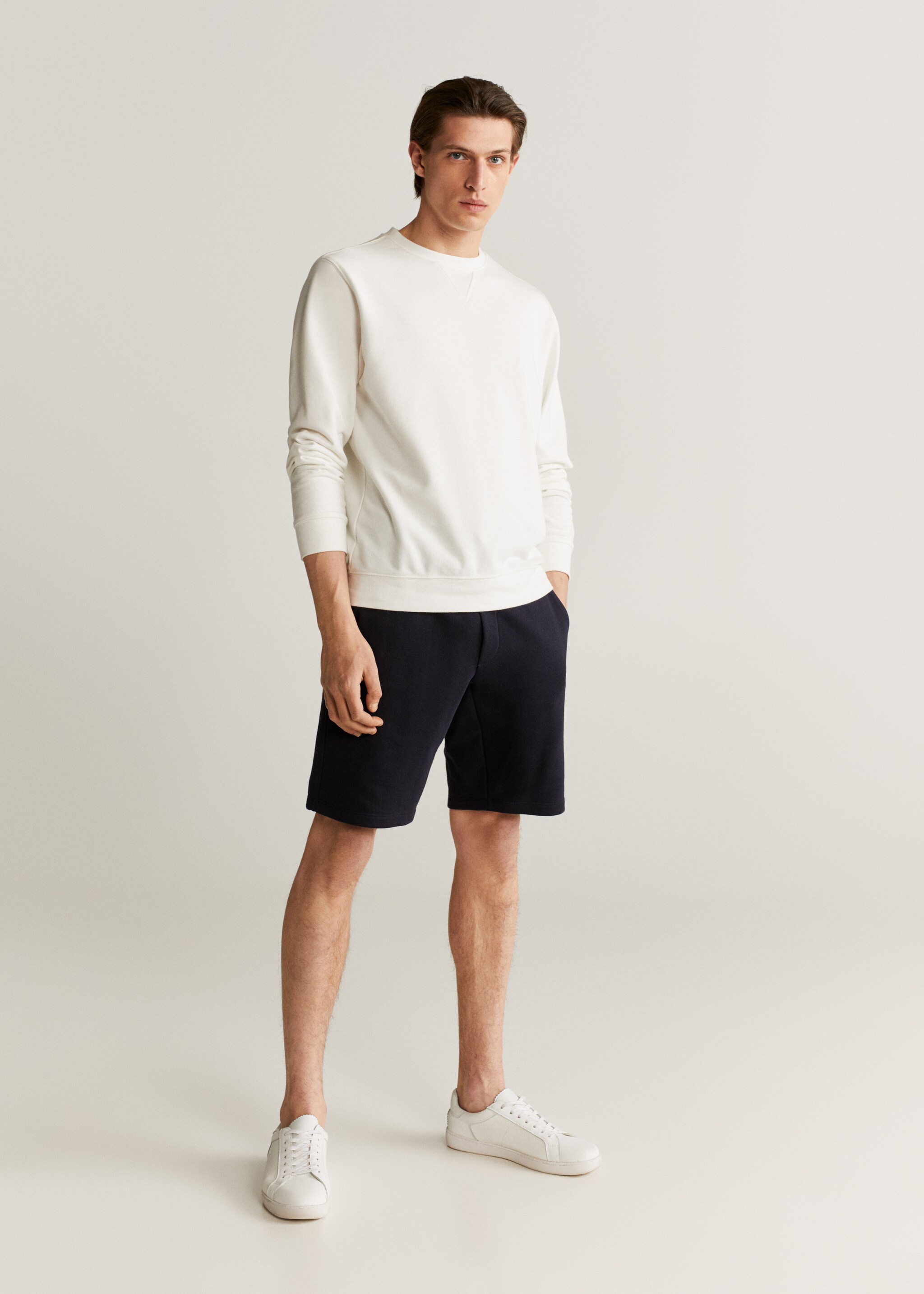 Pantalón jogger algodón - Plano medio