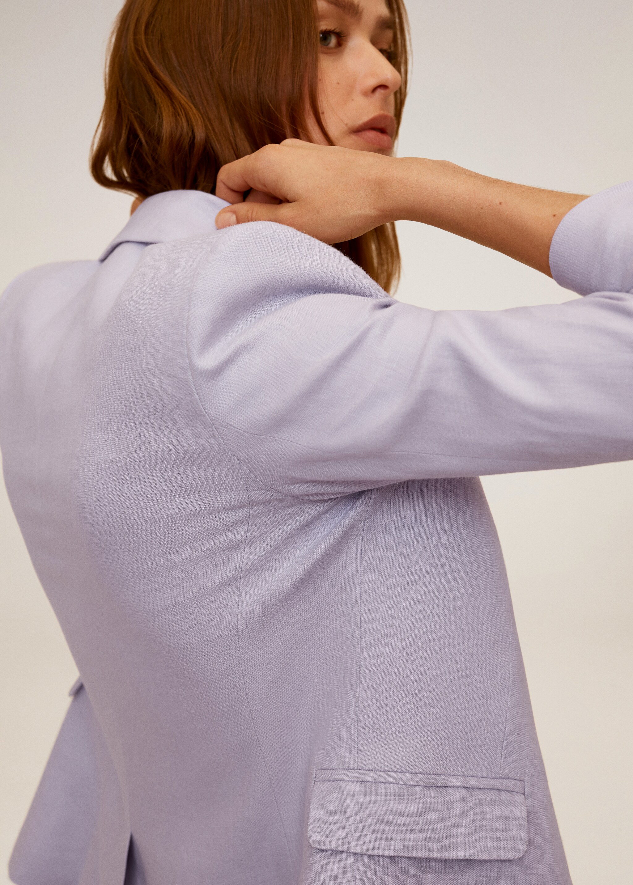 Linen button blazer - Details of the article 3