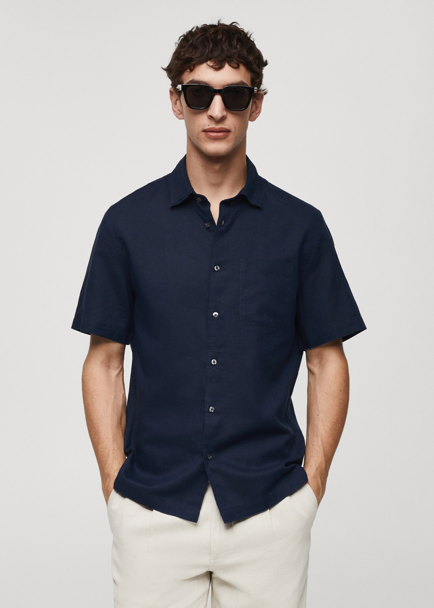 Regular-fit linen shirt with pocket - Medium plane