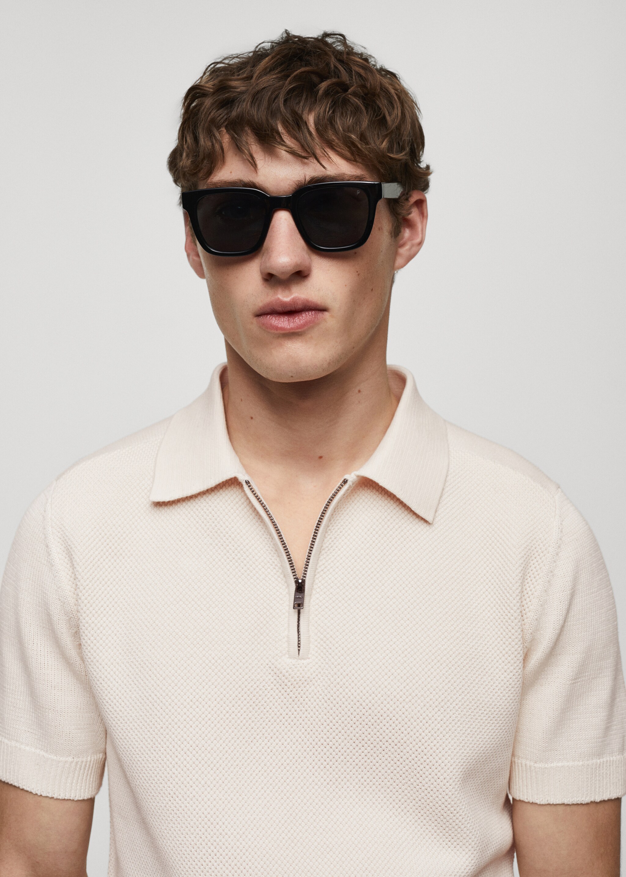 Cotton-knit polo shirt with zip - Details of the article 1