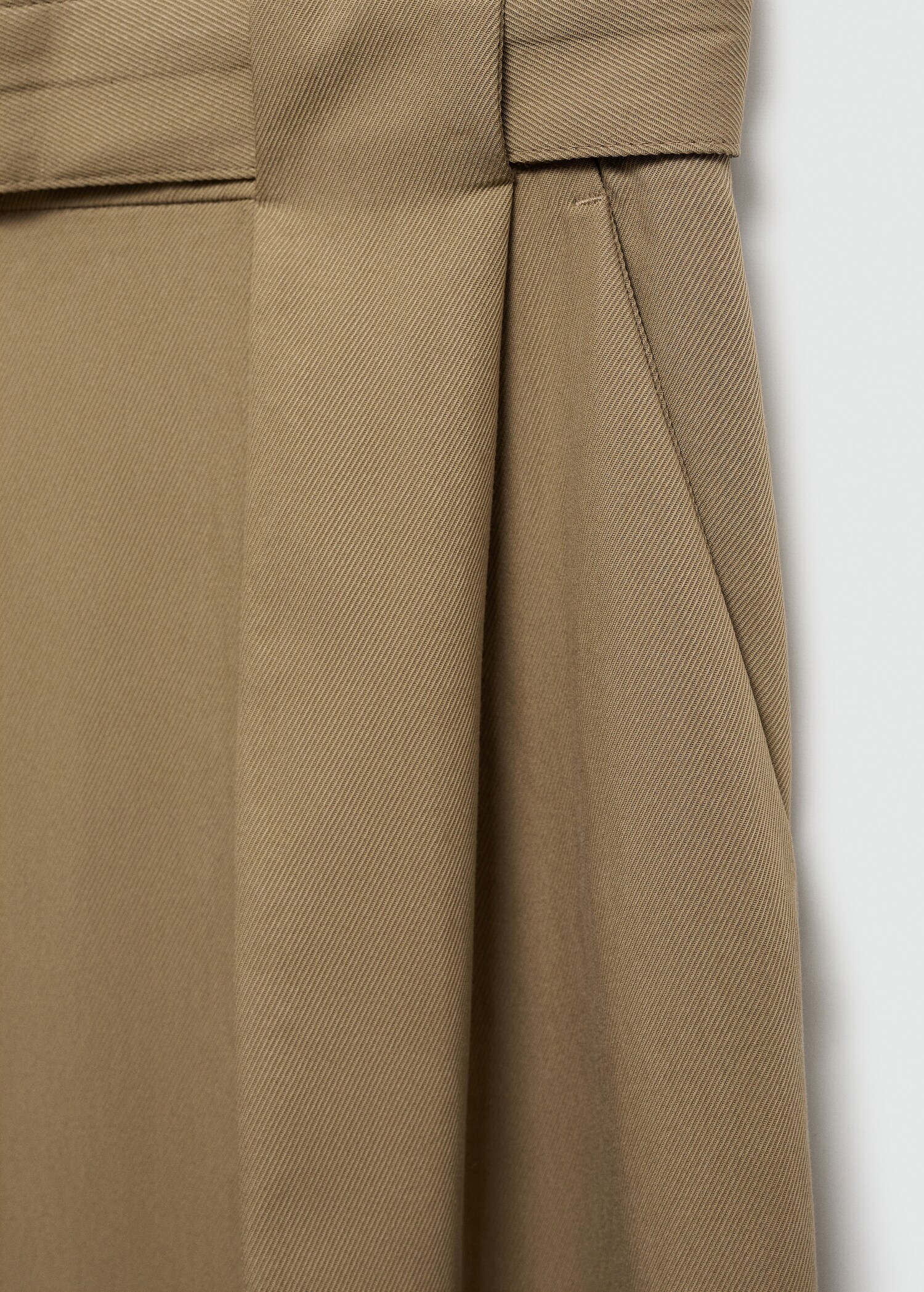 Belt straight-fit trousers - Details of the article 8