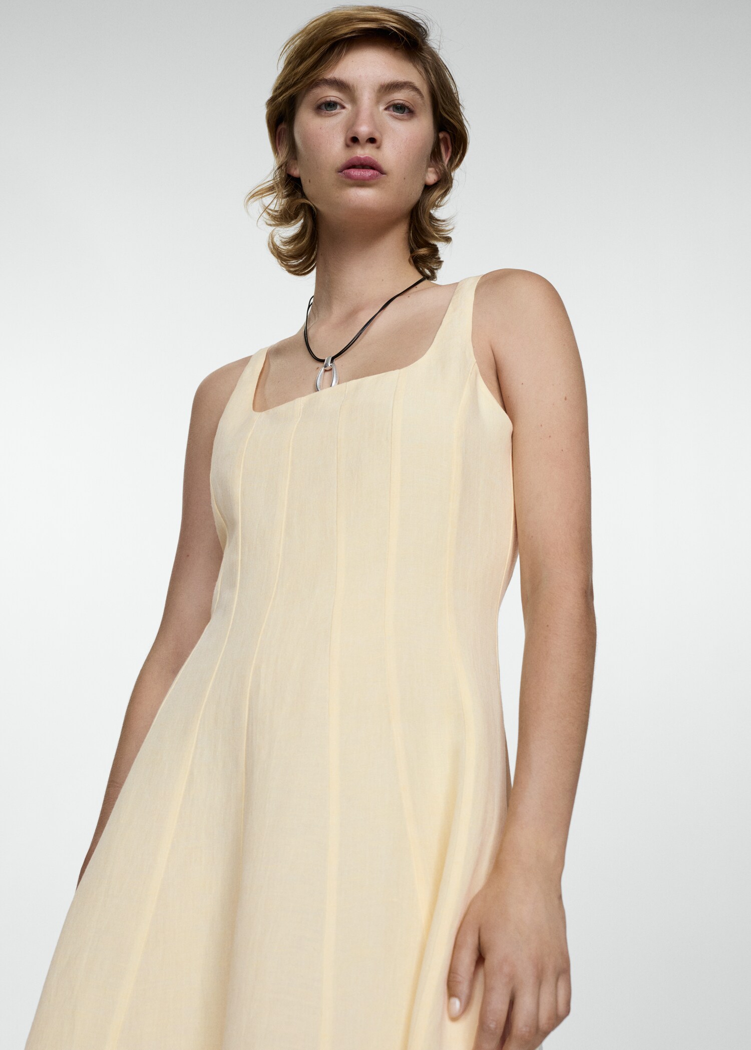 Open-back linen dress - Medium plane