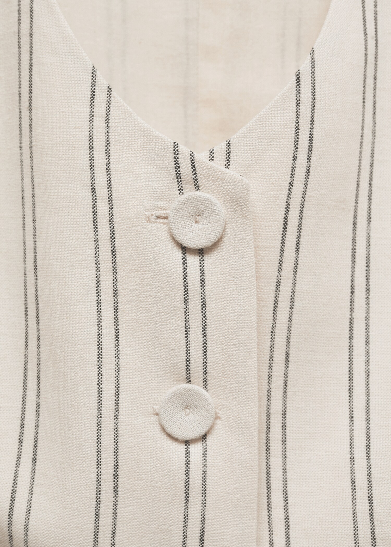 Striped linen waistcoat - Details of the article 8