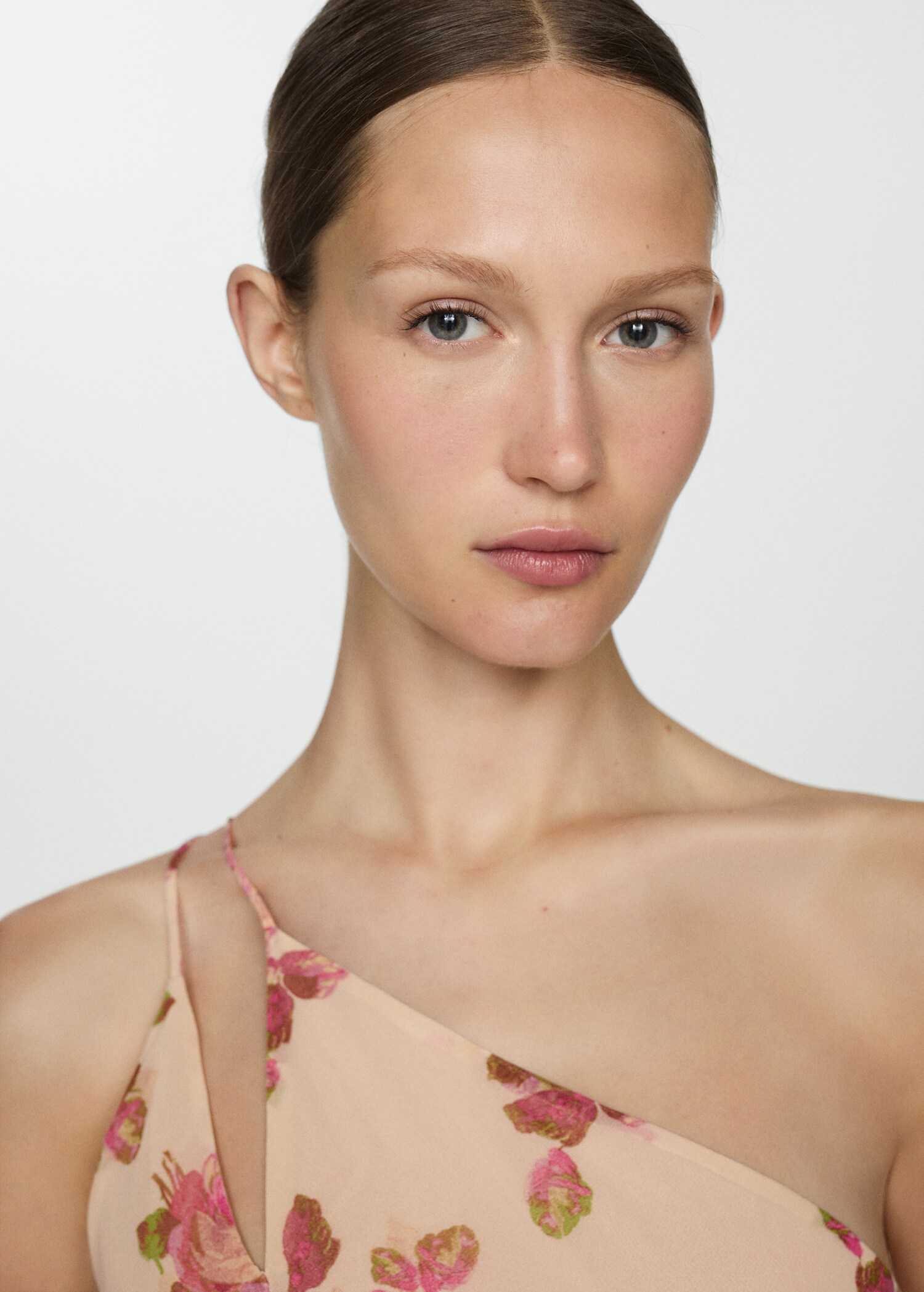 Asymmetrical floral dress - Details of the article 1