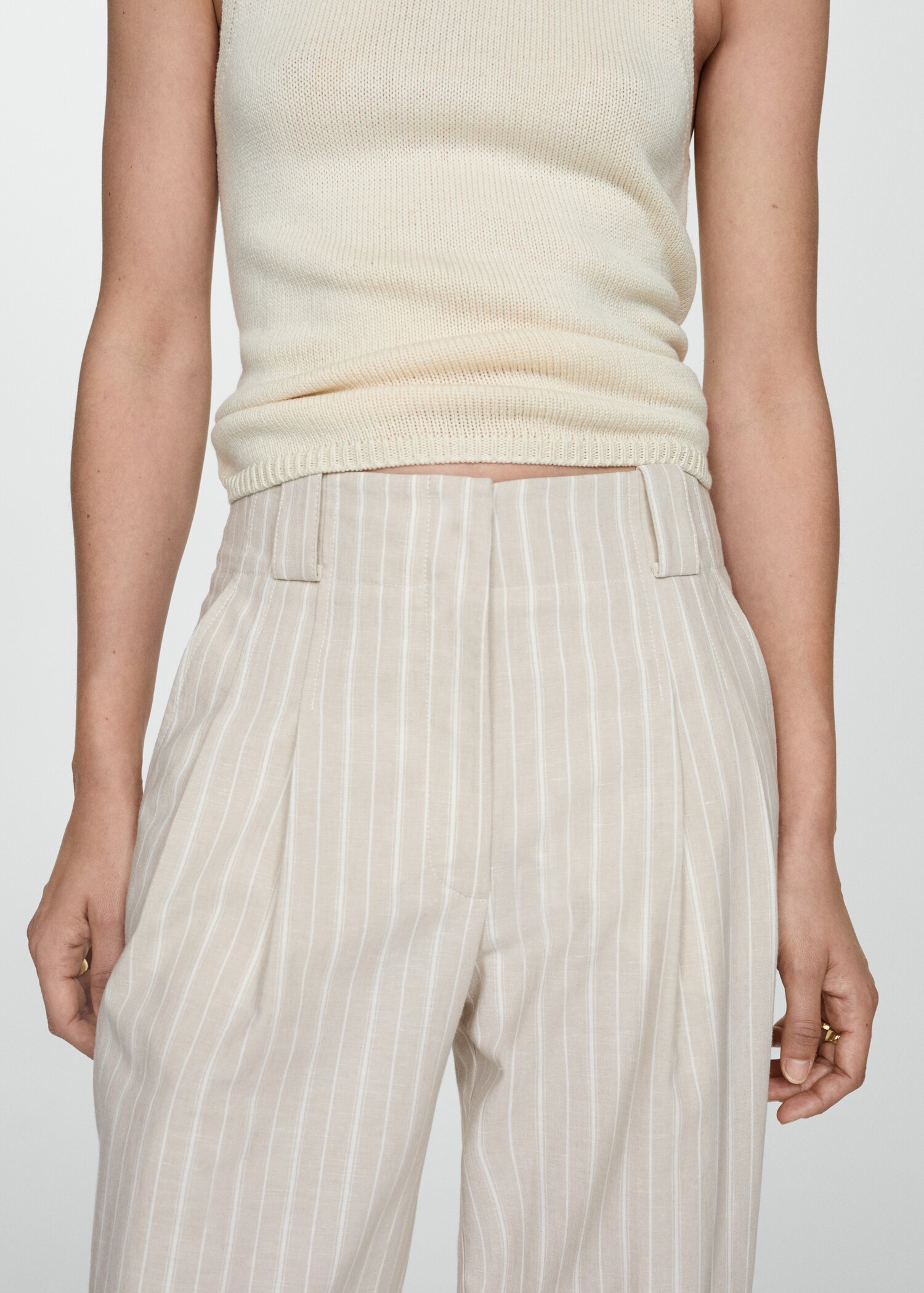 Straight striped trousers - Details of the article 6