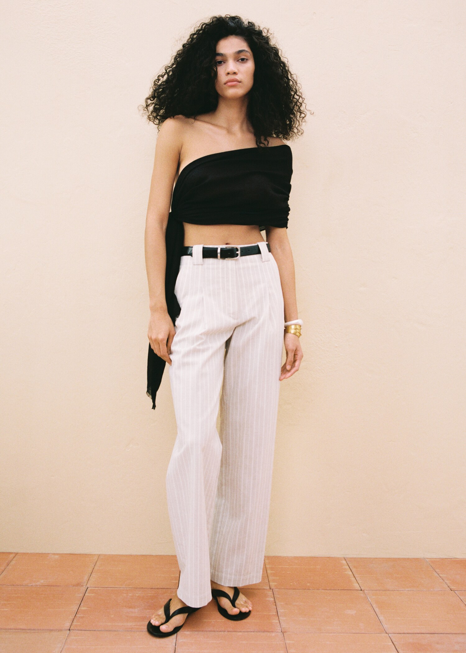 Straight striped trousers - Details of the article 7