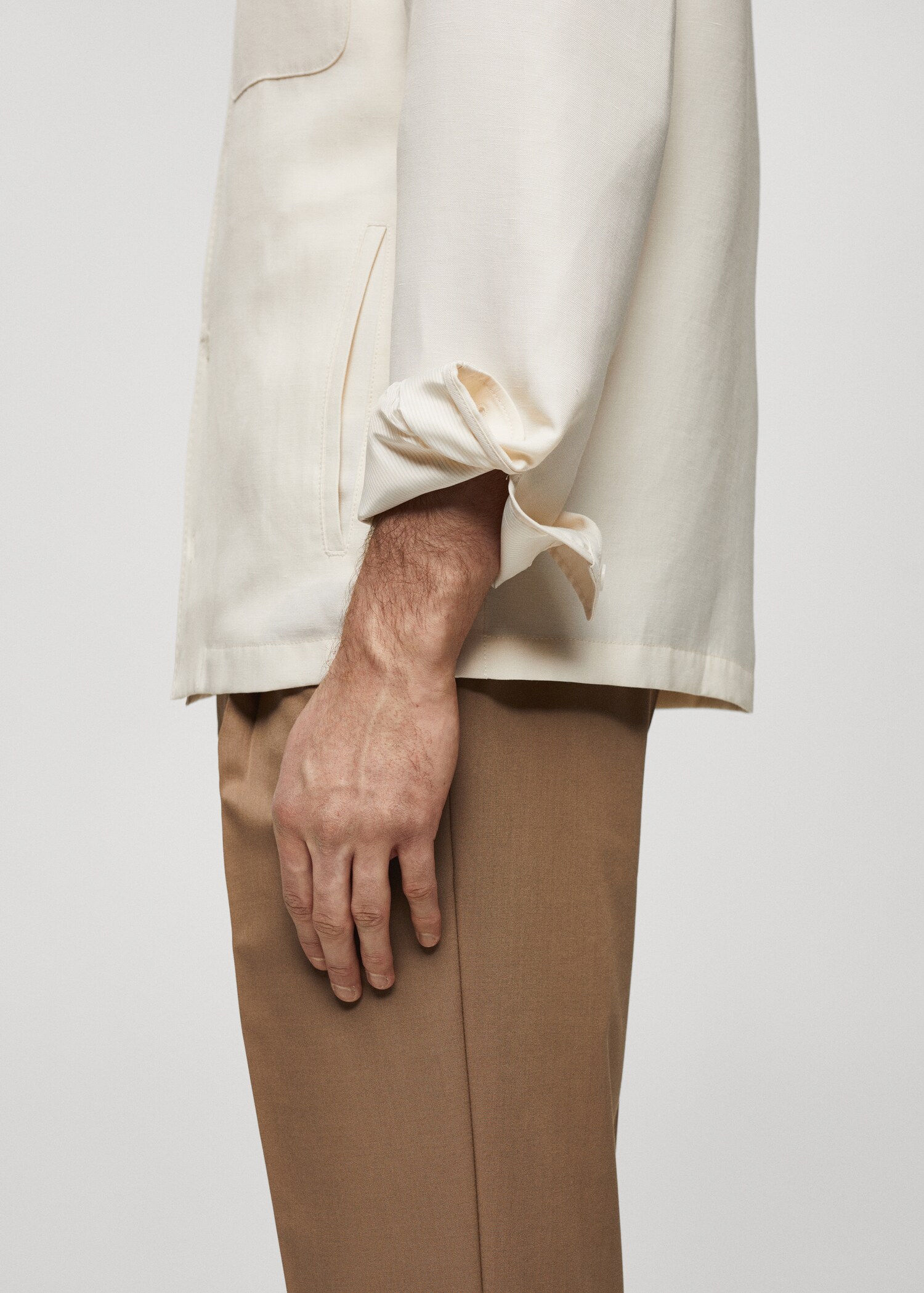 Sobrecamisa lino bolsillos - Detalle del artículo 4