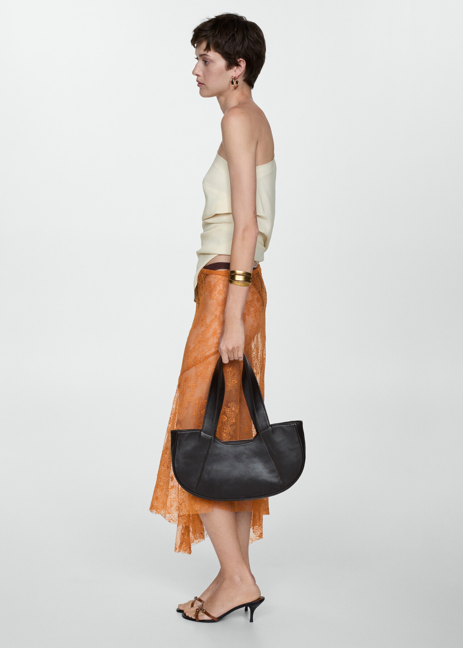 Asymmetrical embroidered skirt - Details of the article 2