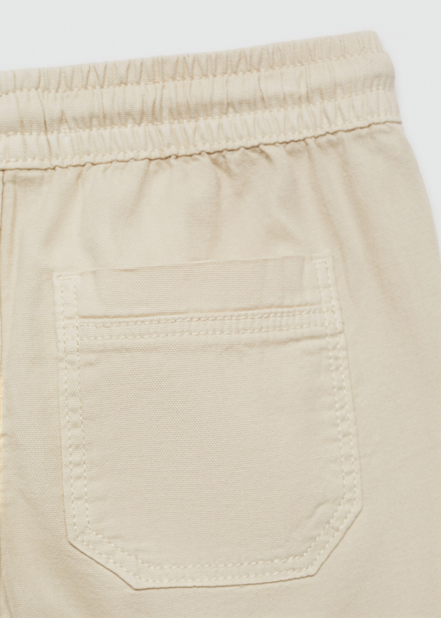 Bermudashorts mit Gummibund - Detail des Artikels 0