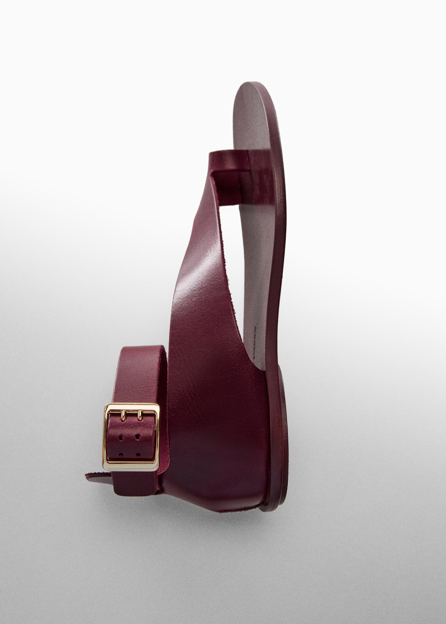 Buckle leather sandals - Details of the article 5