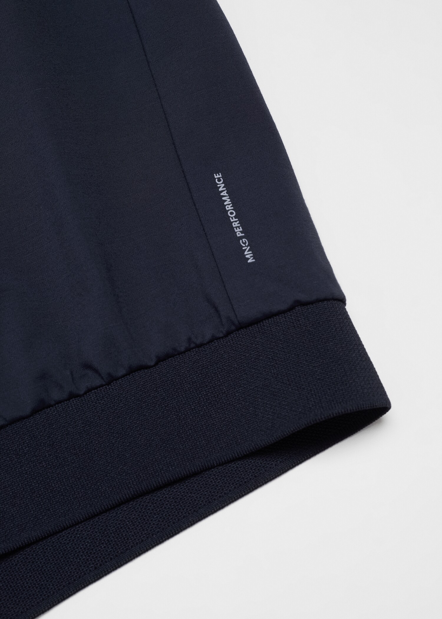 Wasserabweisende Bomberjacke - Detail des Artikels 0