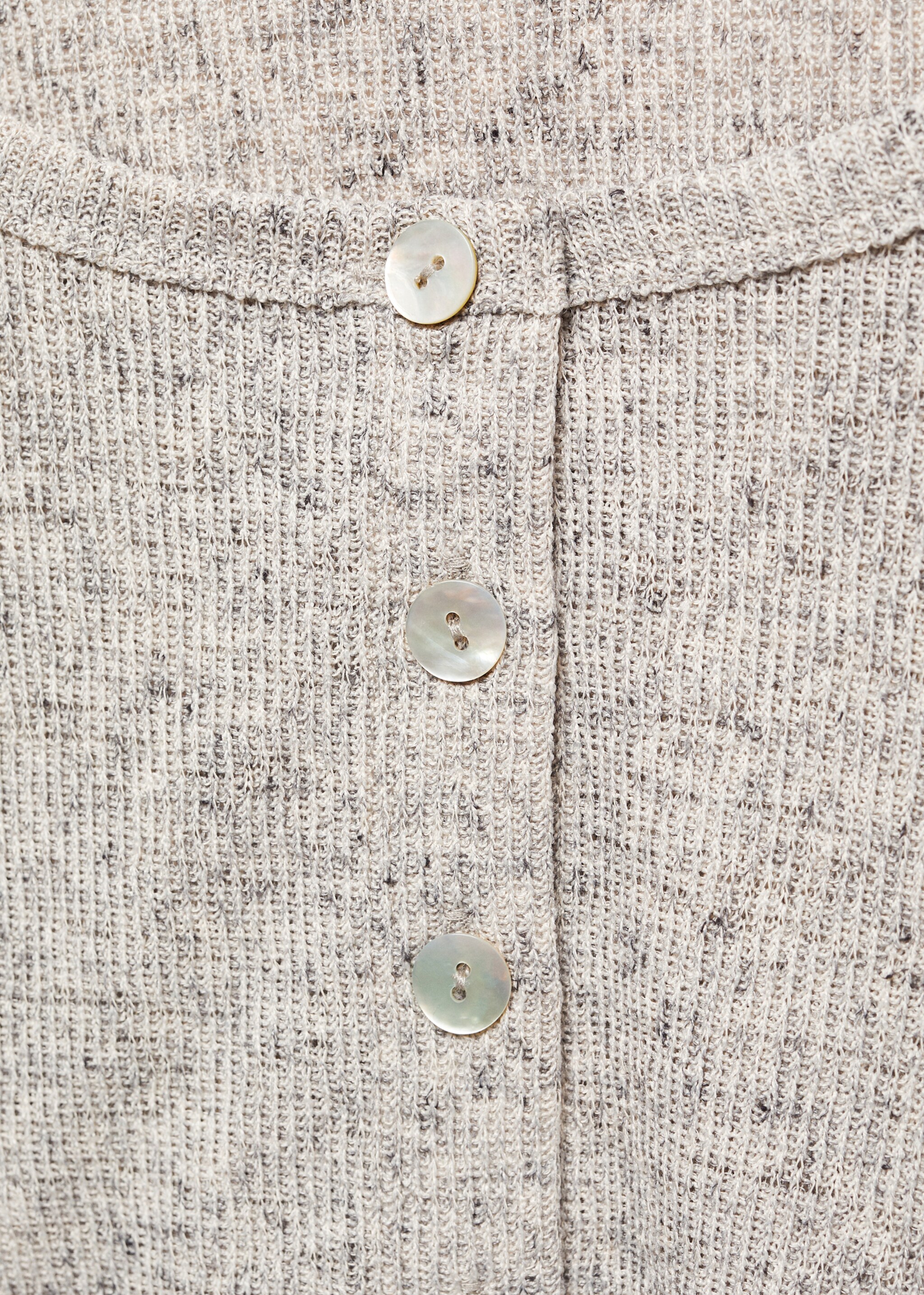 Strickjacke in Cropped-Länge - Detail des Artikels 8