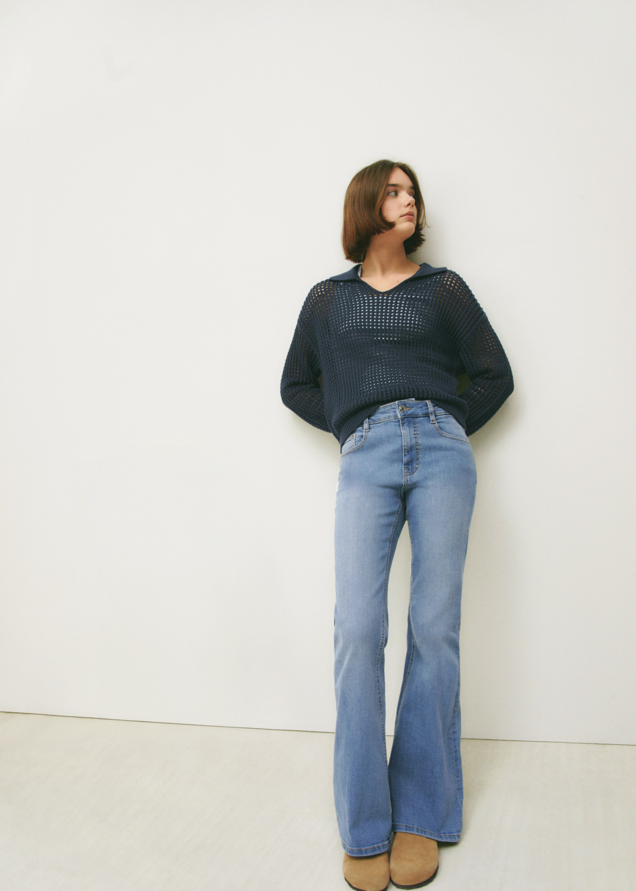 Flared finished jeans - Details of the article 5