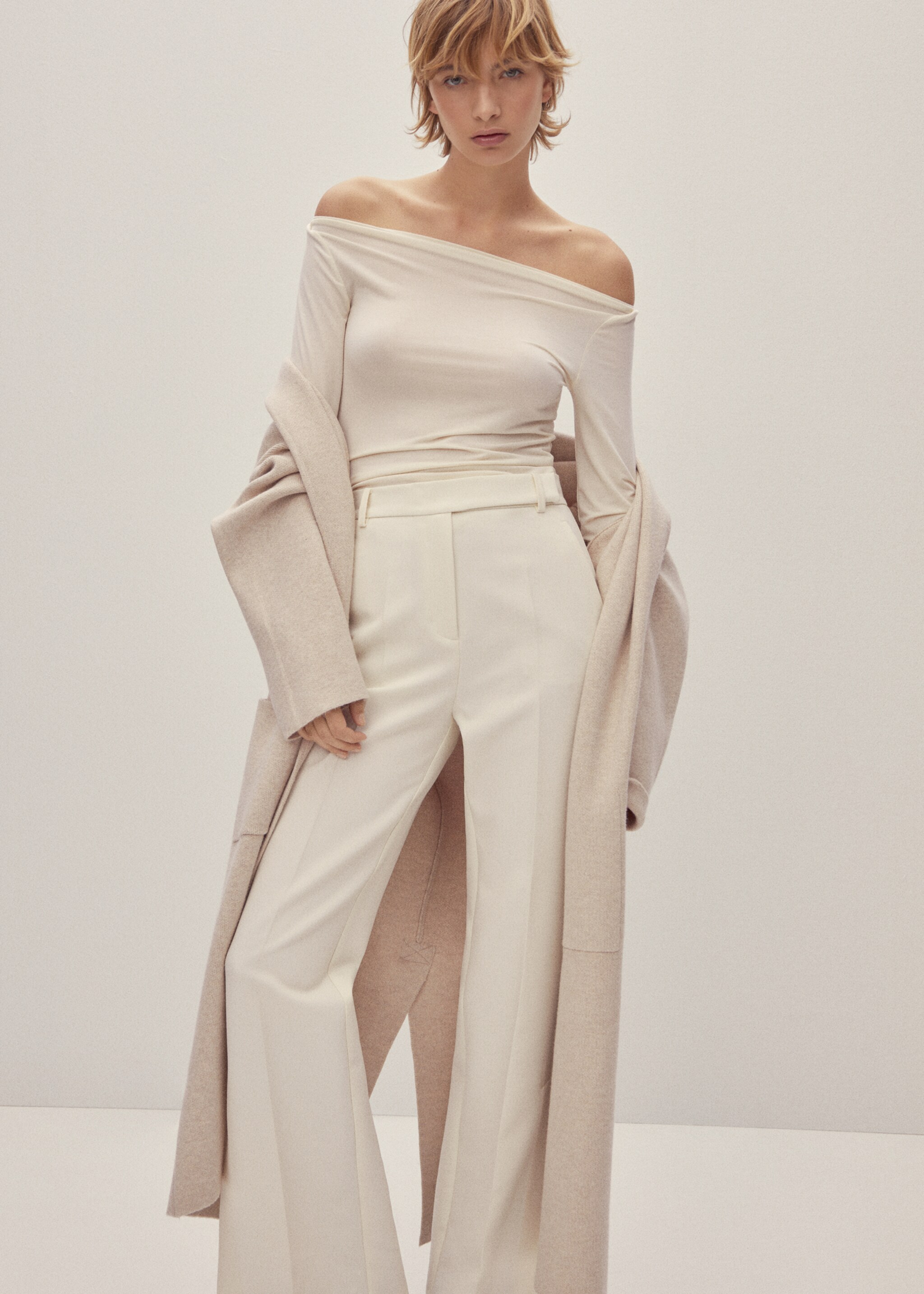Haină oversize din tricot cu buzunare - Detaliu al articolului 6