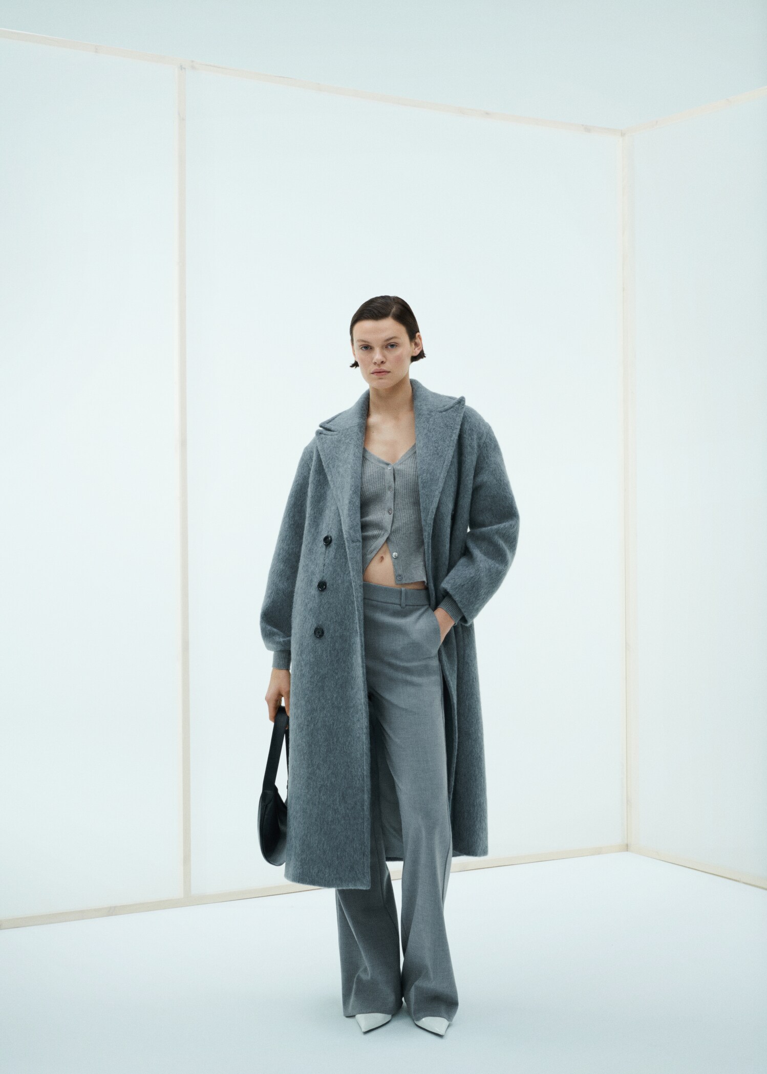 V-neck ribbed cardigan - Details of the article 7