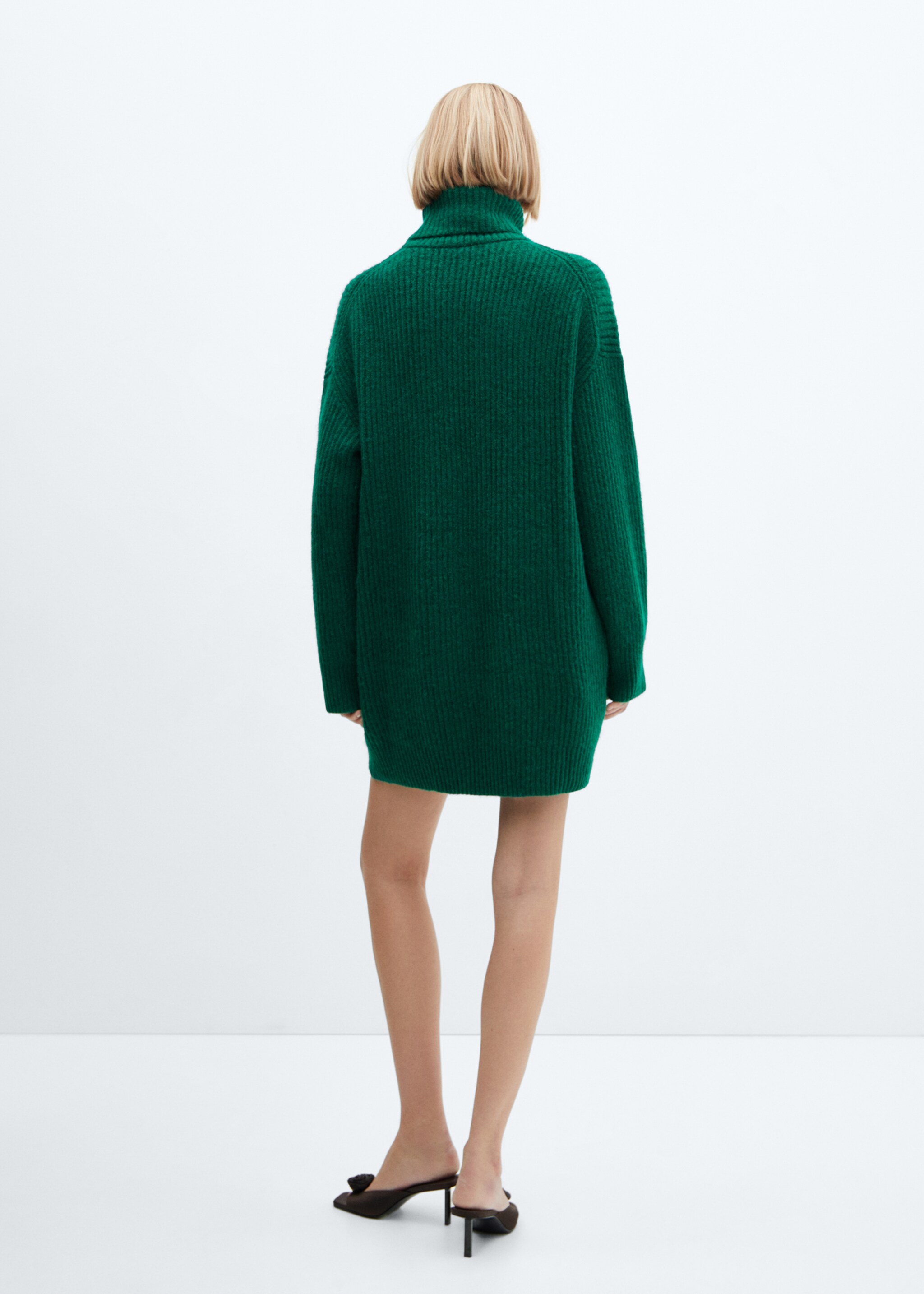 Robe maille côtelée col roulé - Verso de l’article