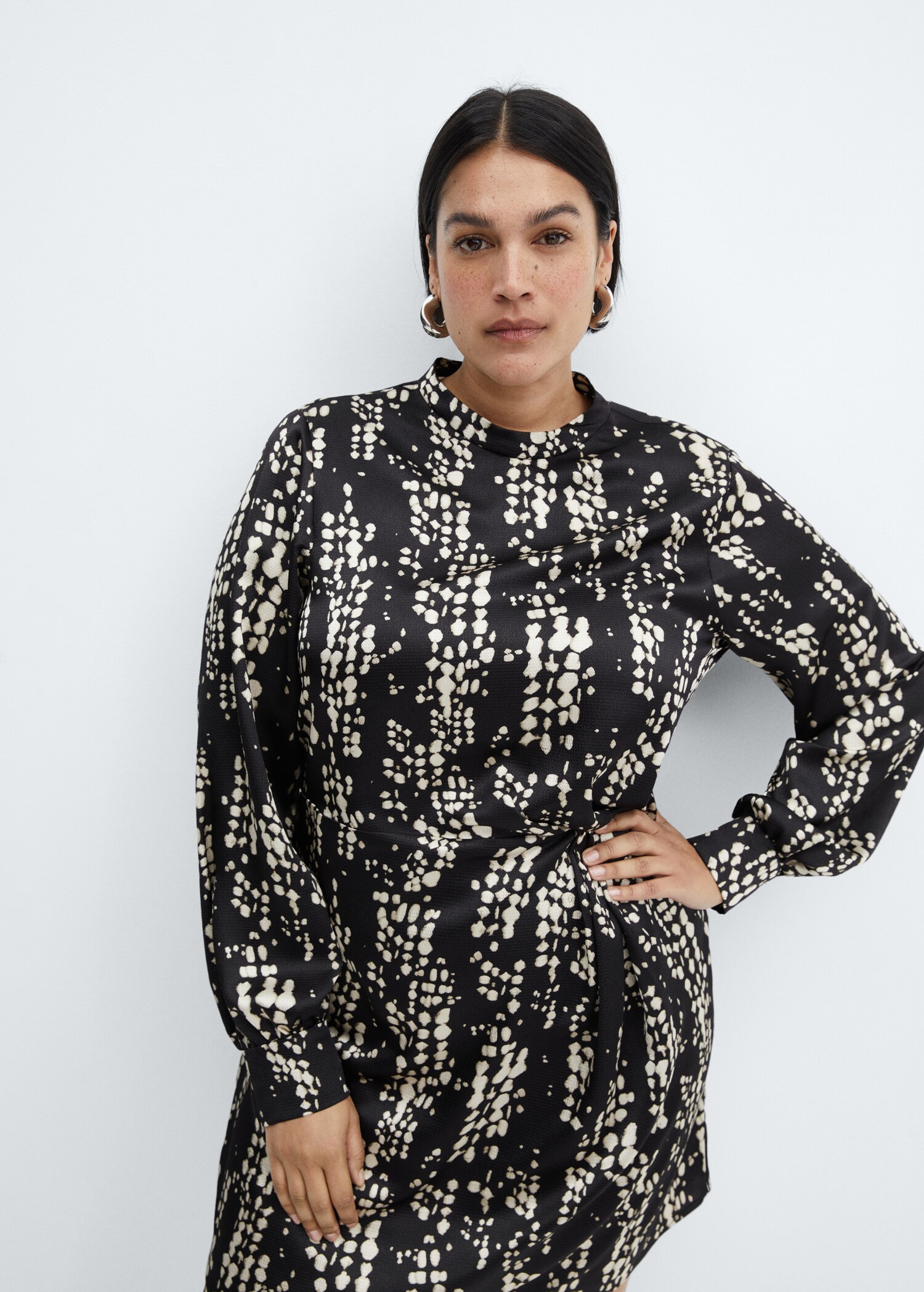 Pleat printed dress - Details of the article 5