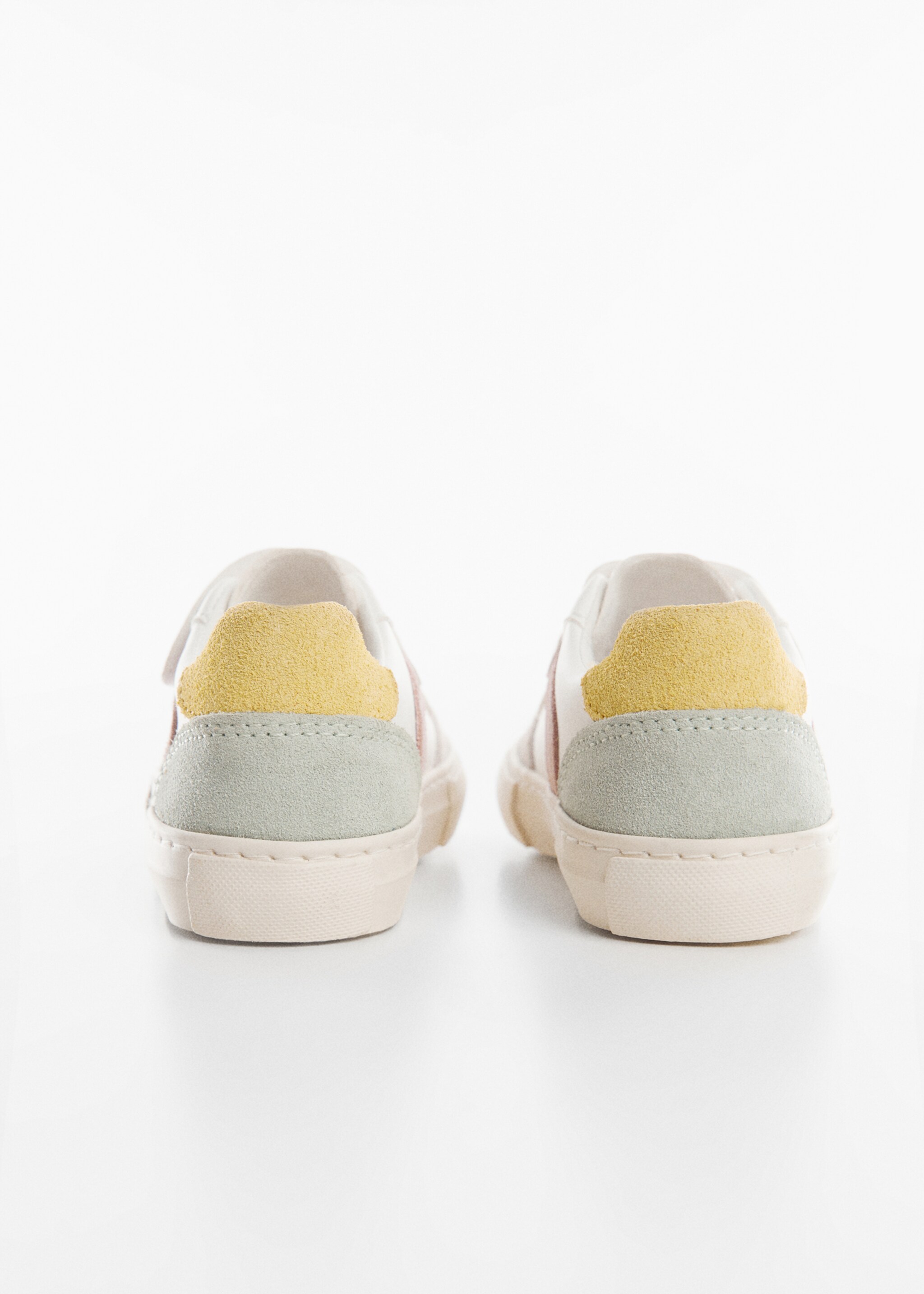 Two-tone velcro trainers - Details of the article 1, White. Ref: 67090477-00.