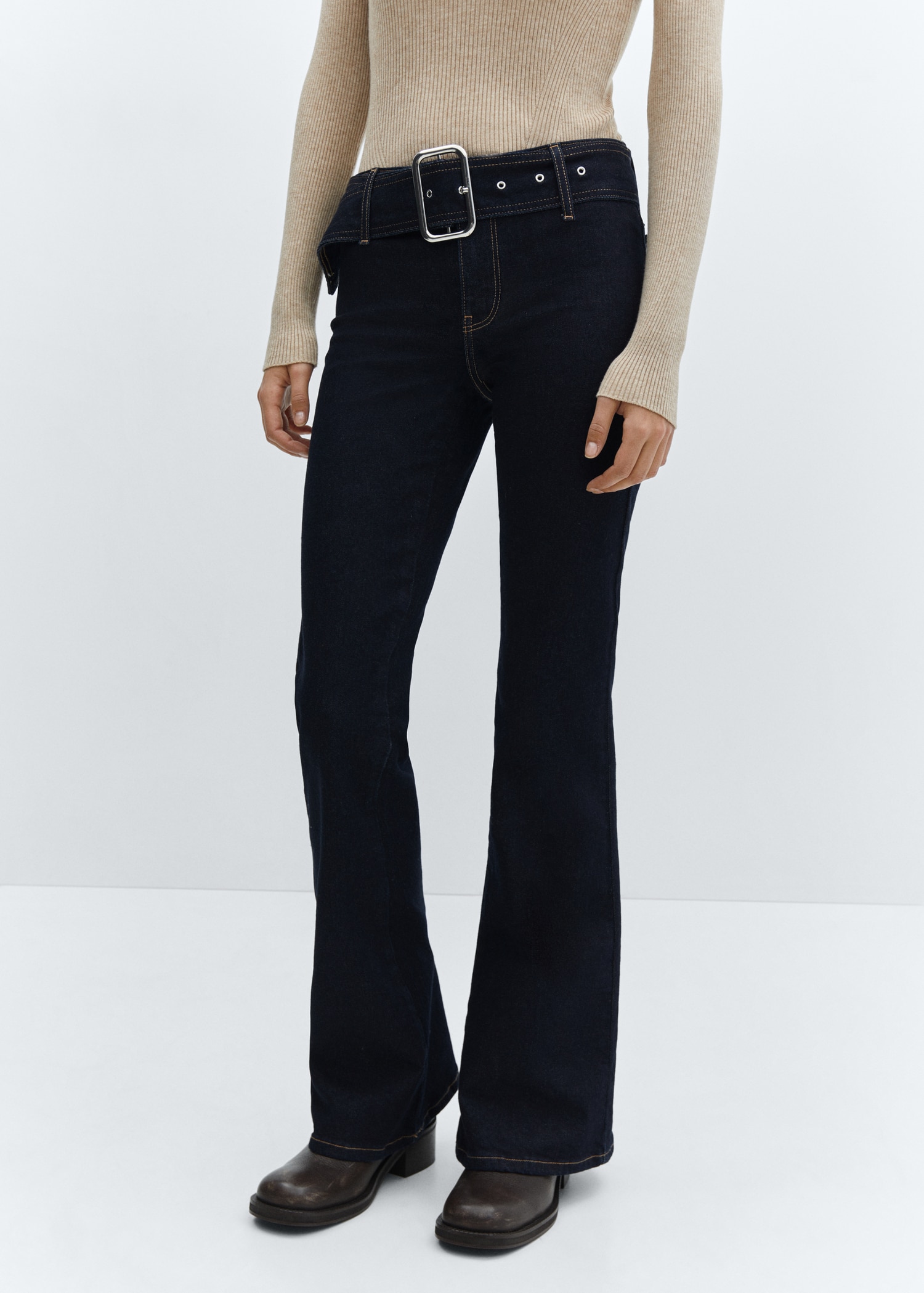 Flared jeans with belt Women MANGO OUTLET USA - Main Image