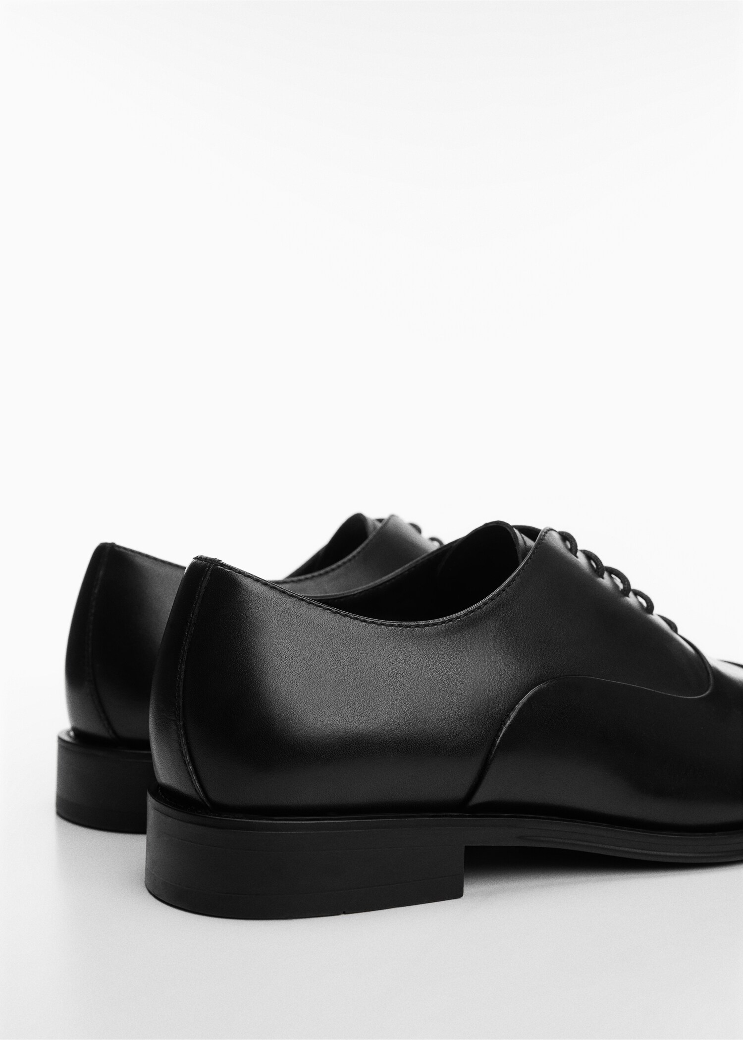 Chaussures costume cuir forme allongée - Détail de l'article 2