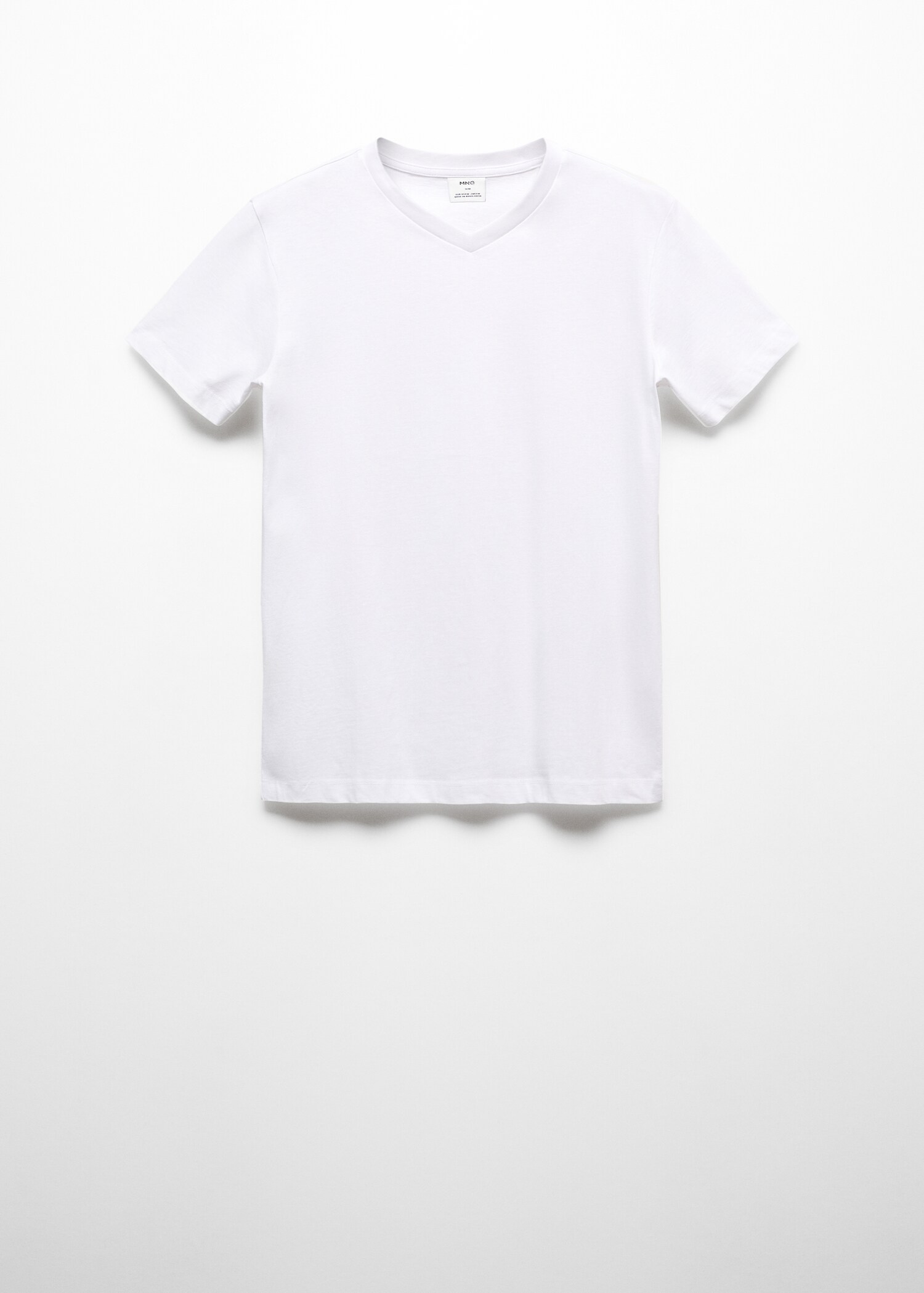 V-ringad t-shirt i bomull - Artikel utan modell