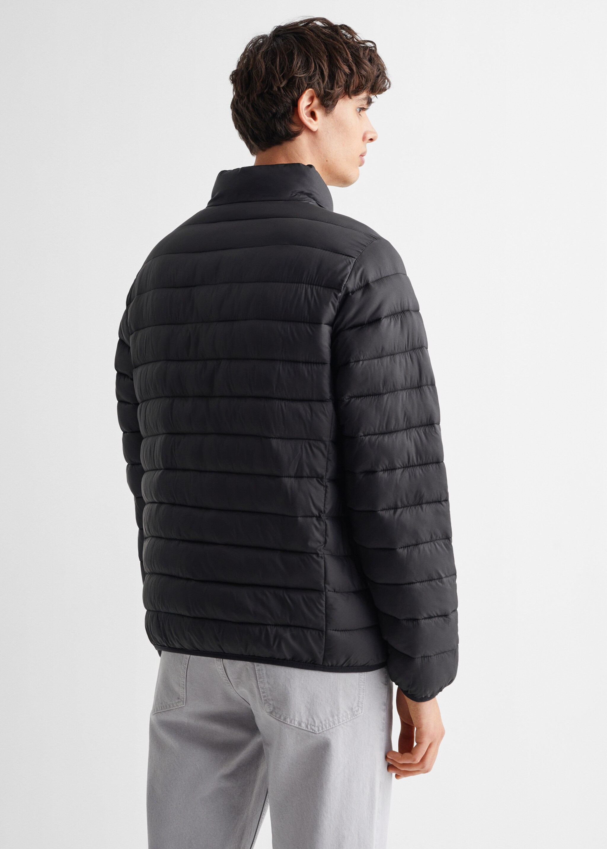 Anorak acolchado cremallera - Reverso del artículo, Negro. Ref: 67090676-00.