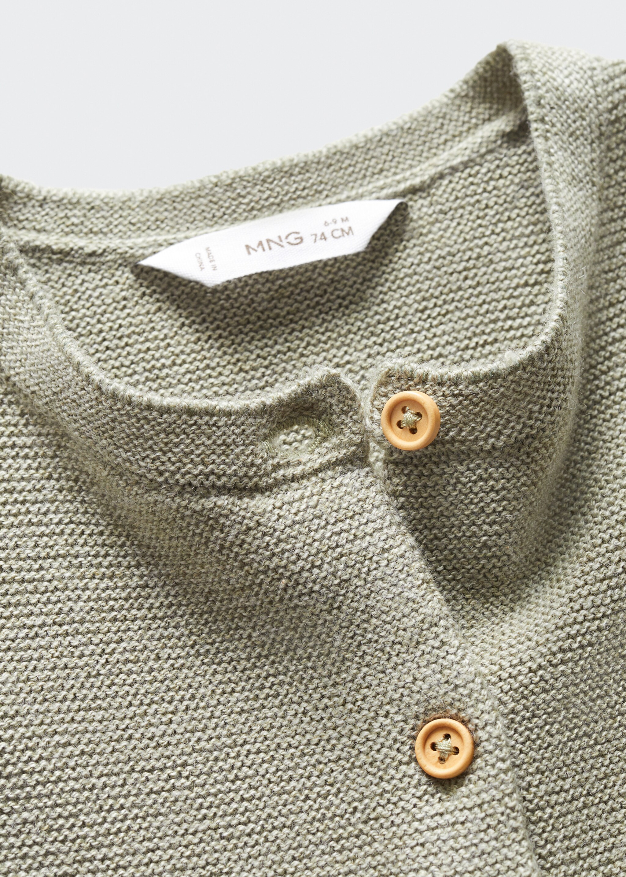 Button knit cardigan - Details of the article 8, Green. Ref: 67092532-00.