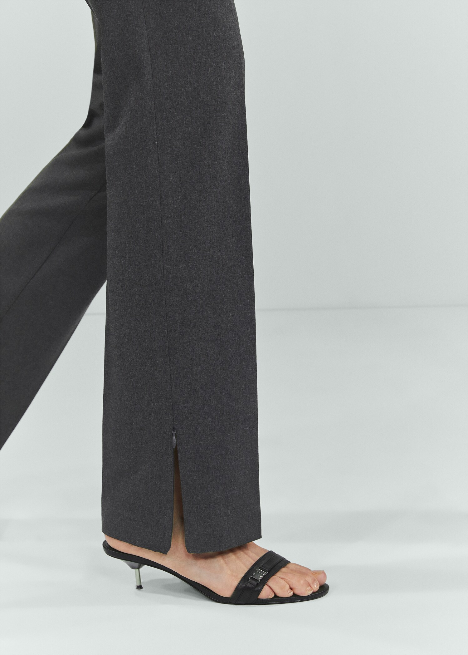 Hose mit seitlichen Zip-Schlitzen - Detail des Artikels 6