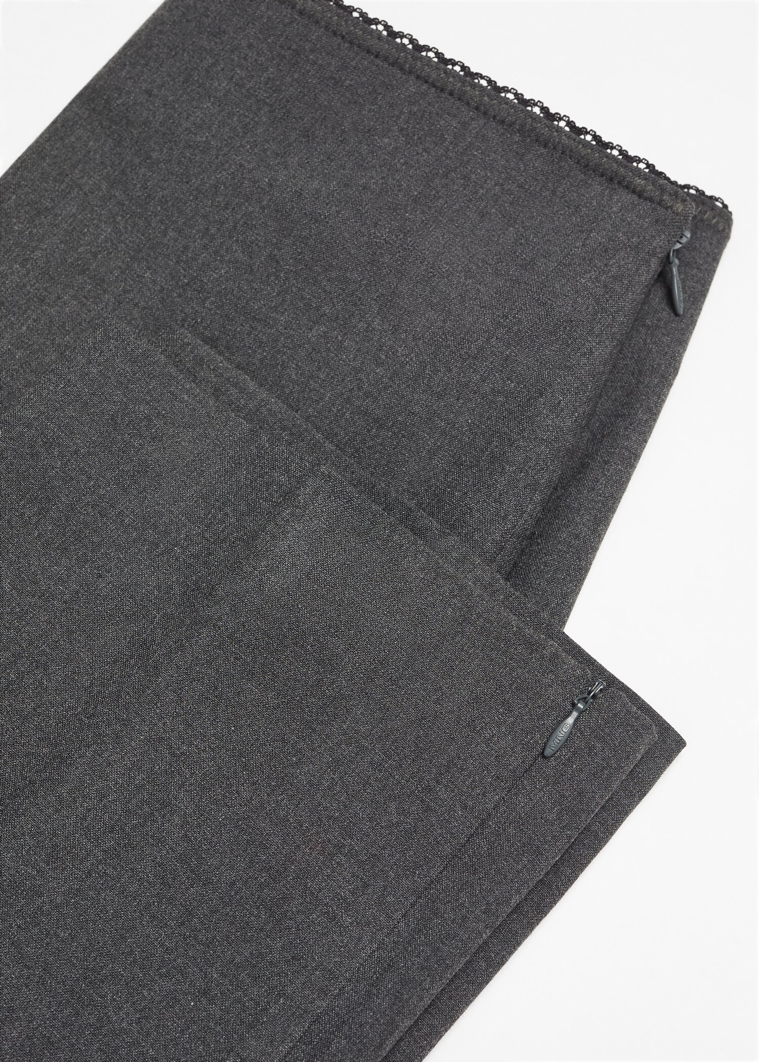 Hose mit seitlichen Zip-Schlitzen - Detail des Artikels 8
