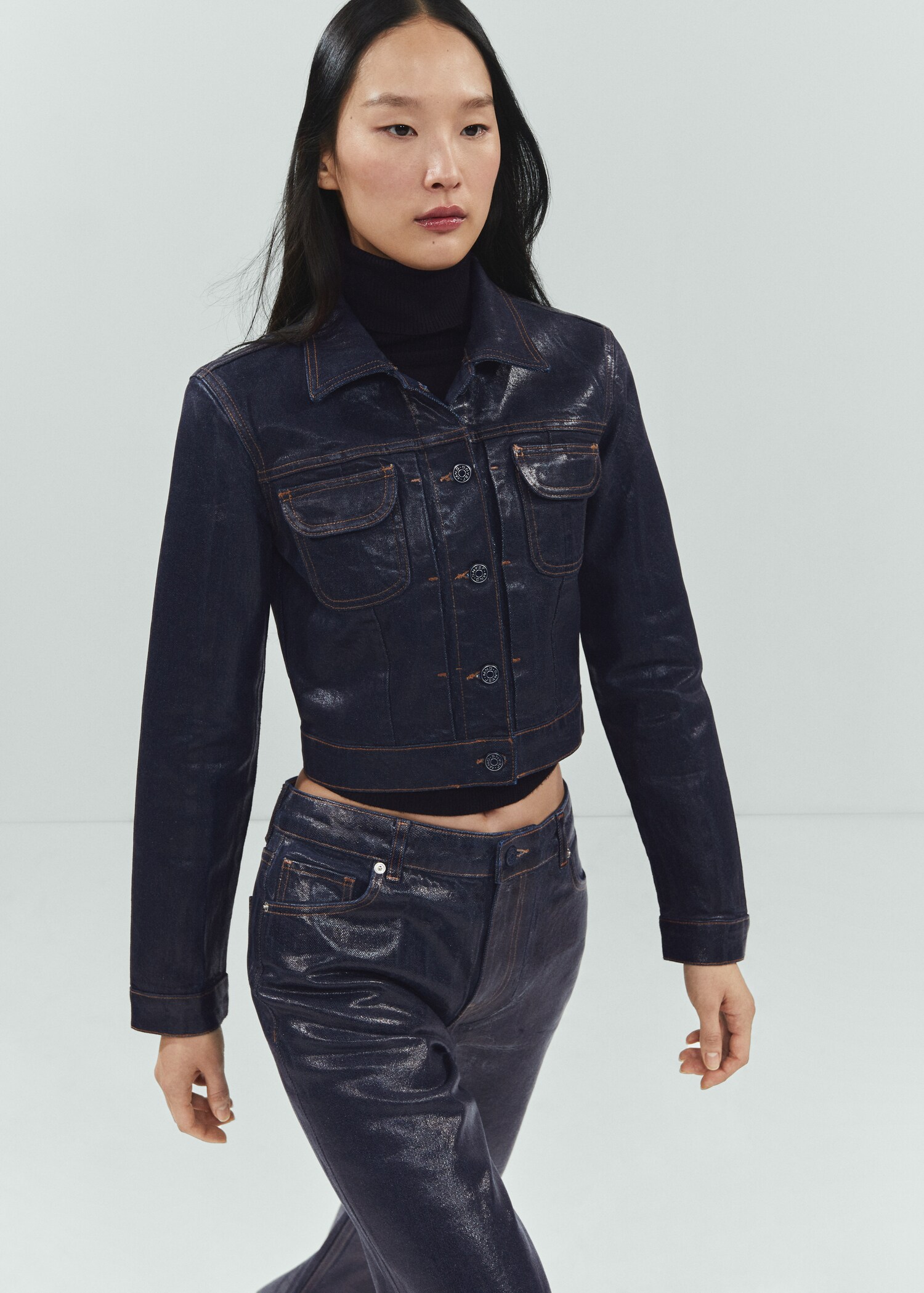 Strukturierte Jeans-Kurzjacke Foil - Mittlere Ansicht