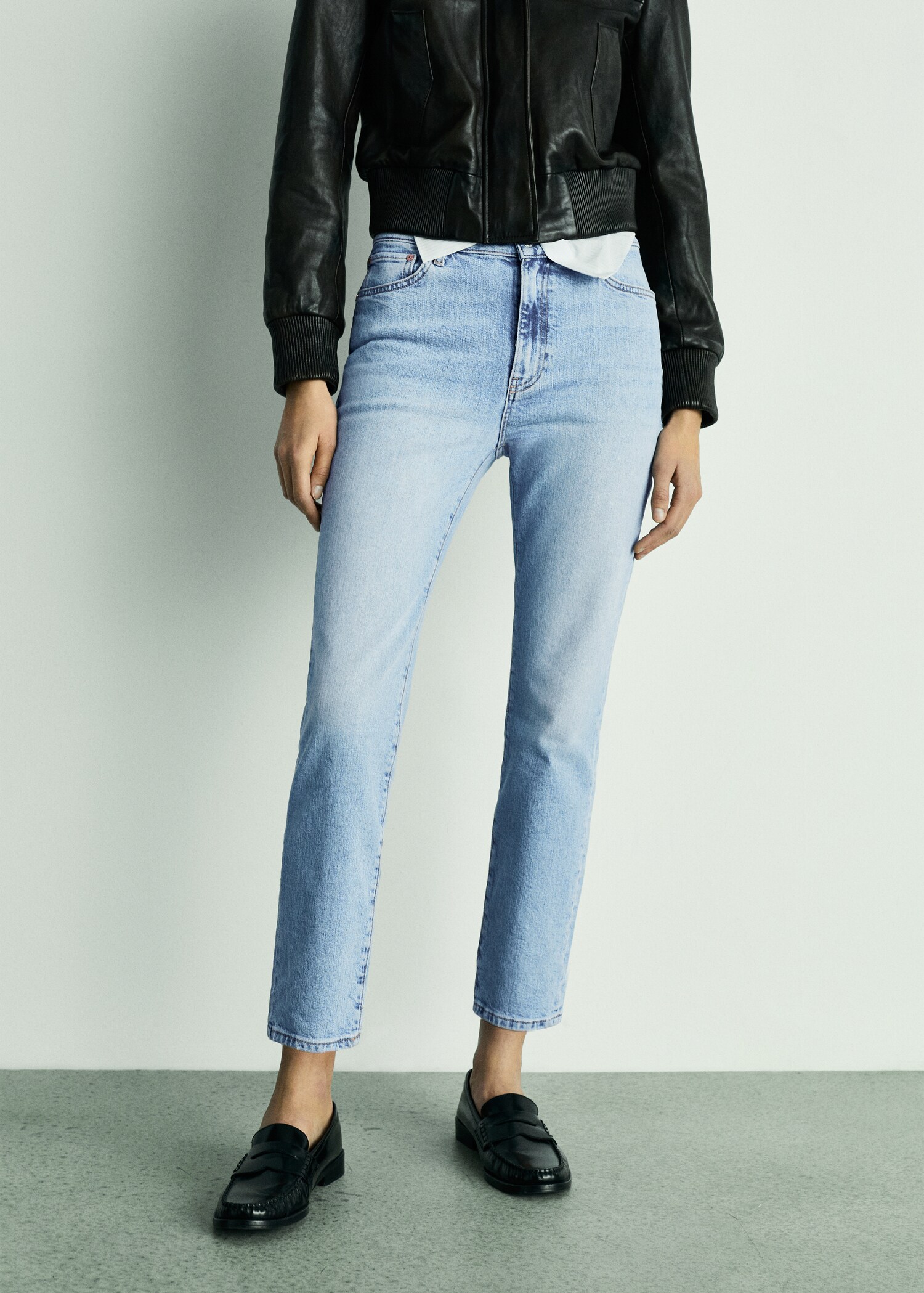 Claudia slim-fit cropped jeans - Medium plane