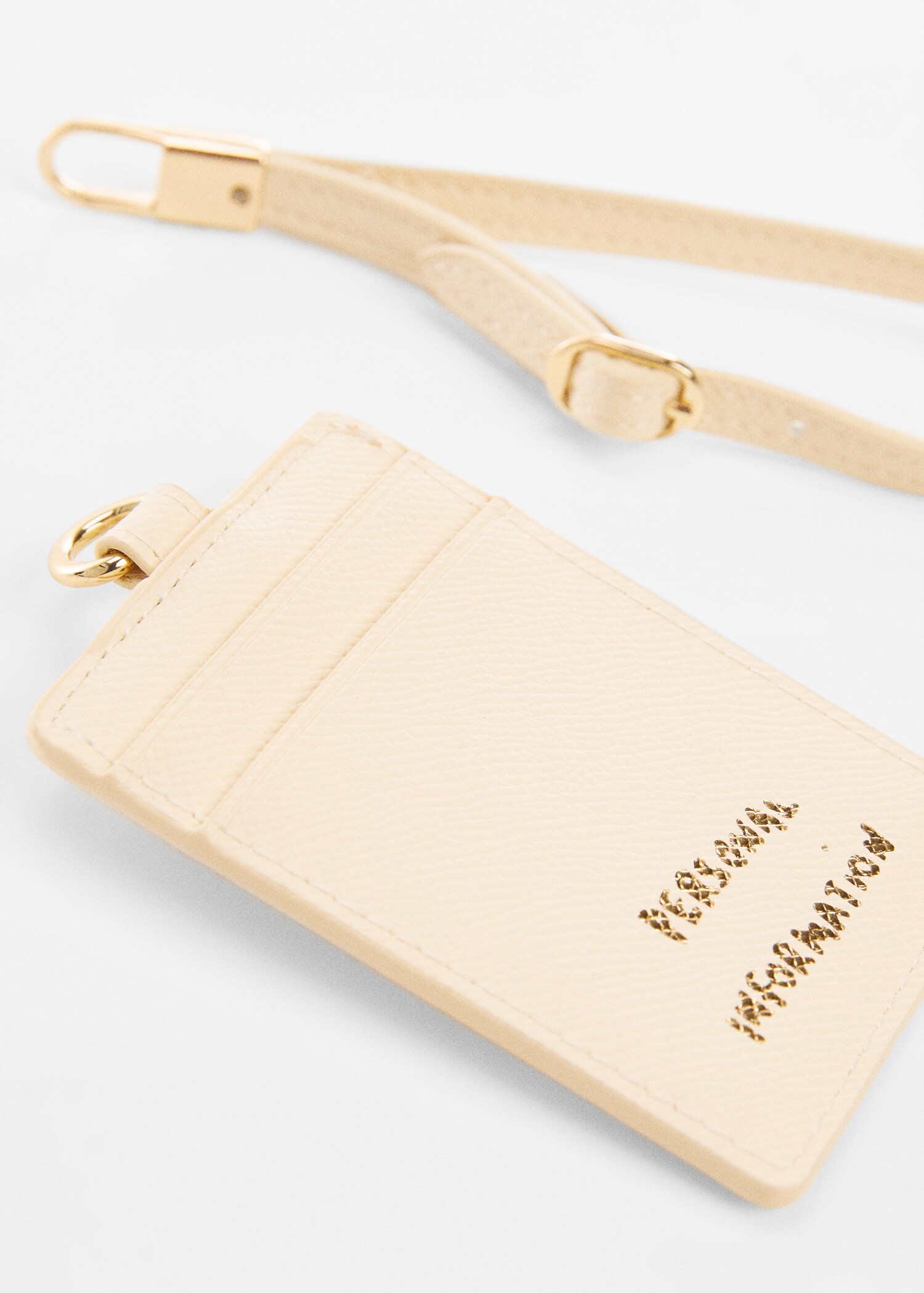 Luggage identifier - Details of the article 1