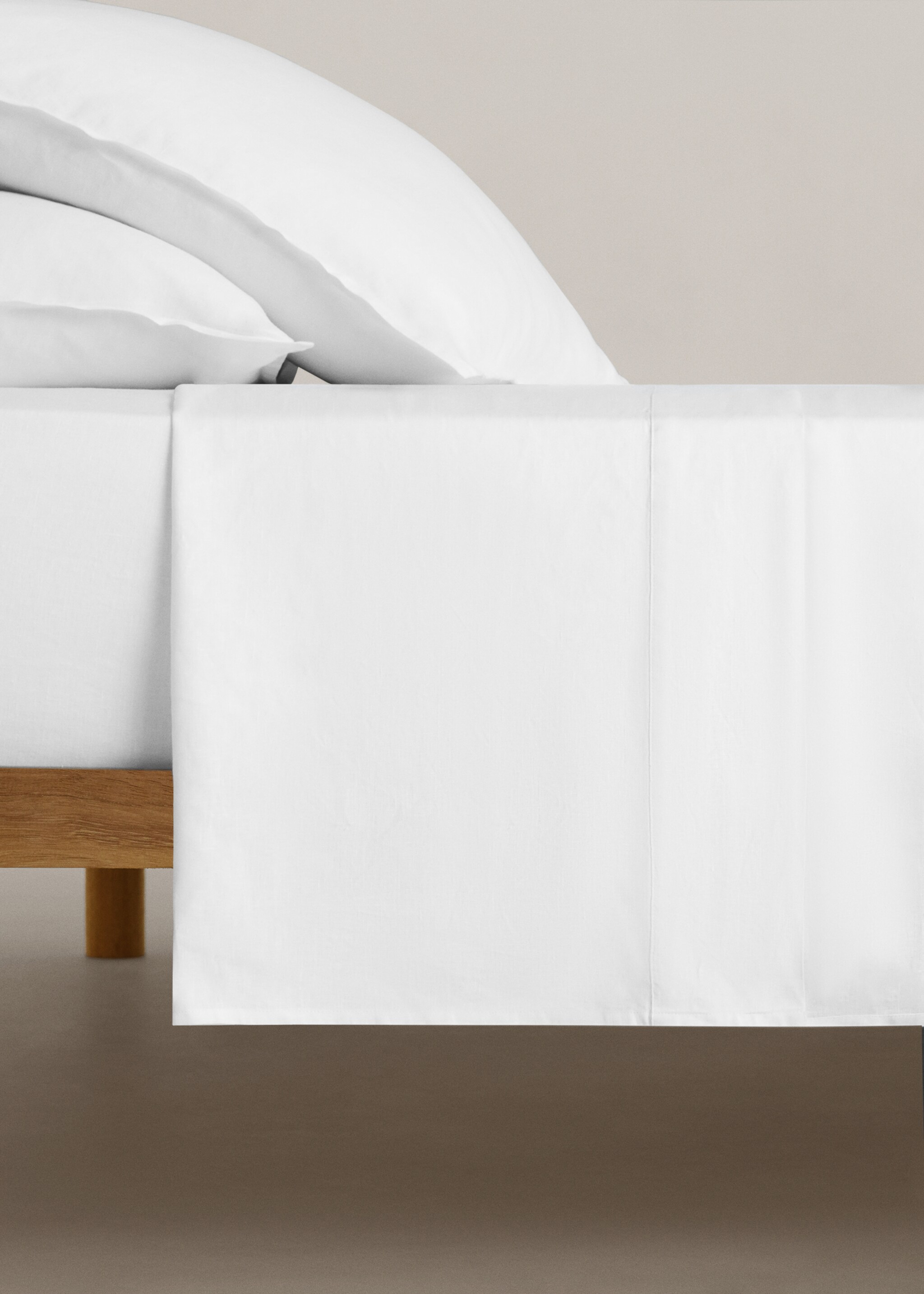 Linen top sheet for 180/200 cm bed - Article without model, White. Ref: 67094024-00.