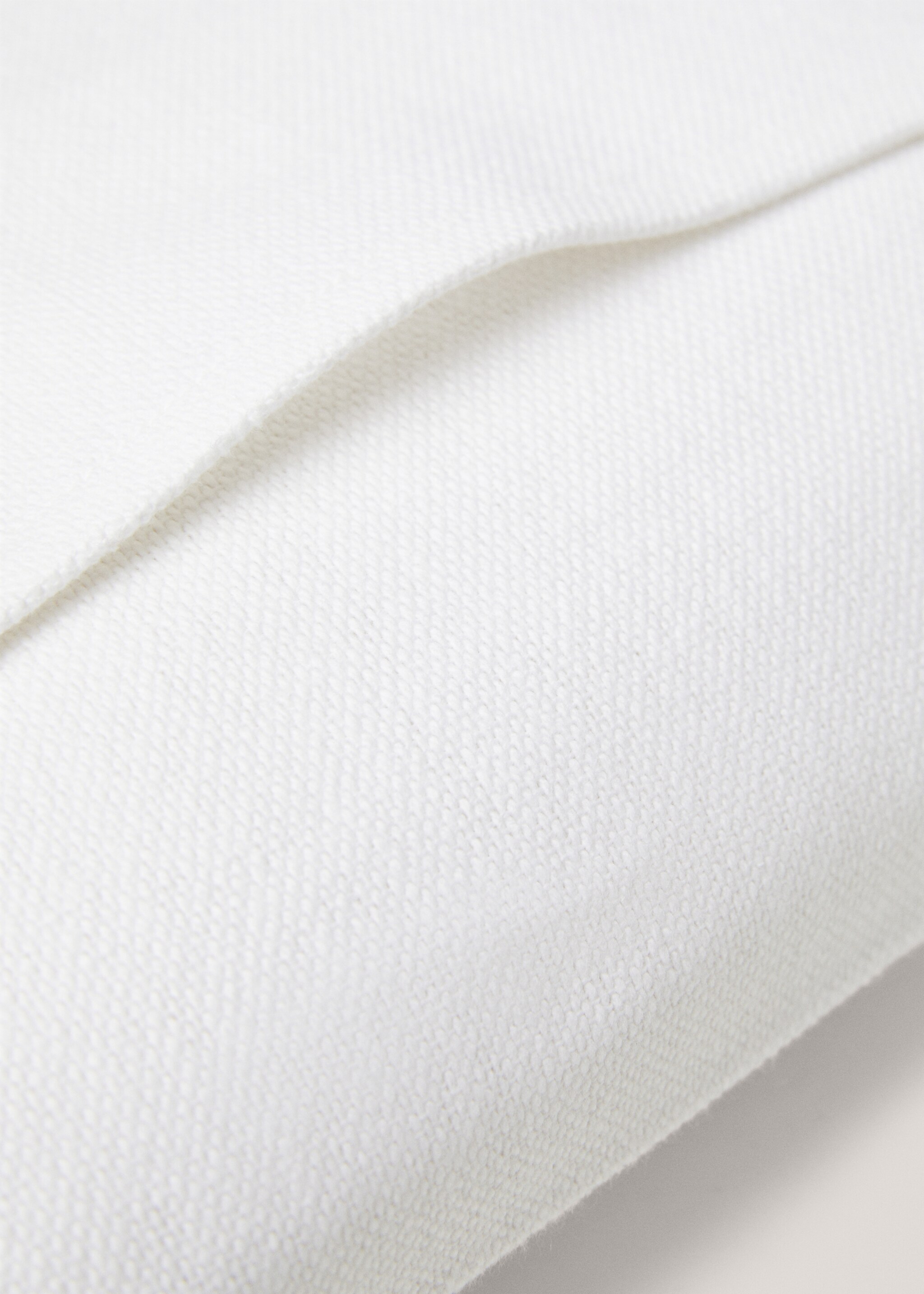 Textured cotton cushion case 45x45cm - Details of the article 2, Off White. Ref: 67094047-00.