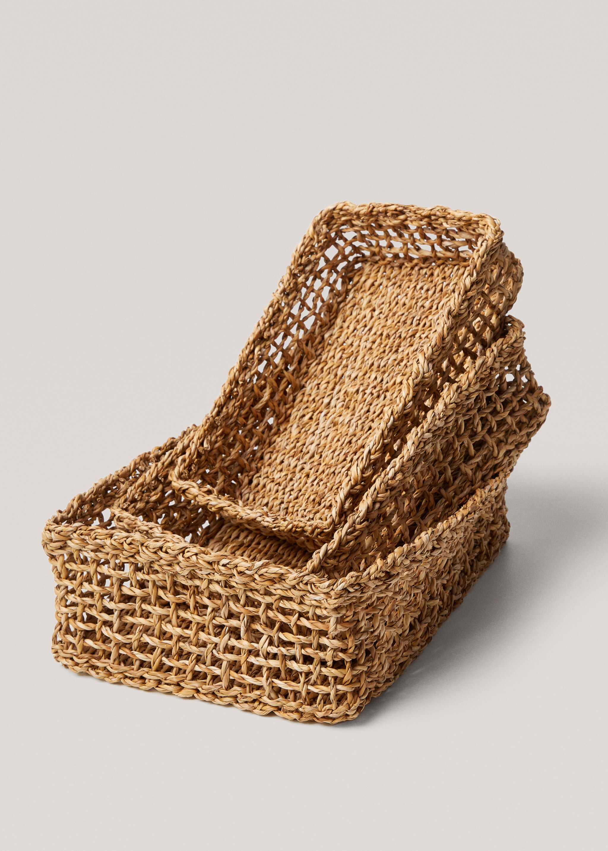 Cesta retangular de fibras naturais 22 x 30 cm - Pormenor do artigo 3, Castanho. Ref: 67094058-00.