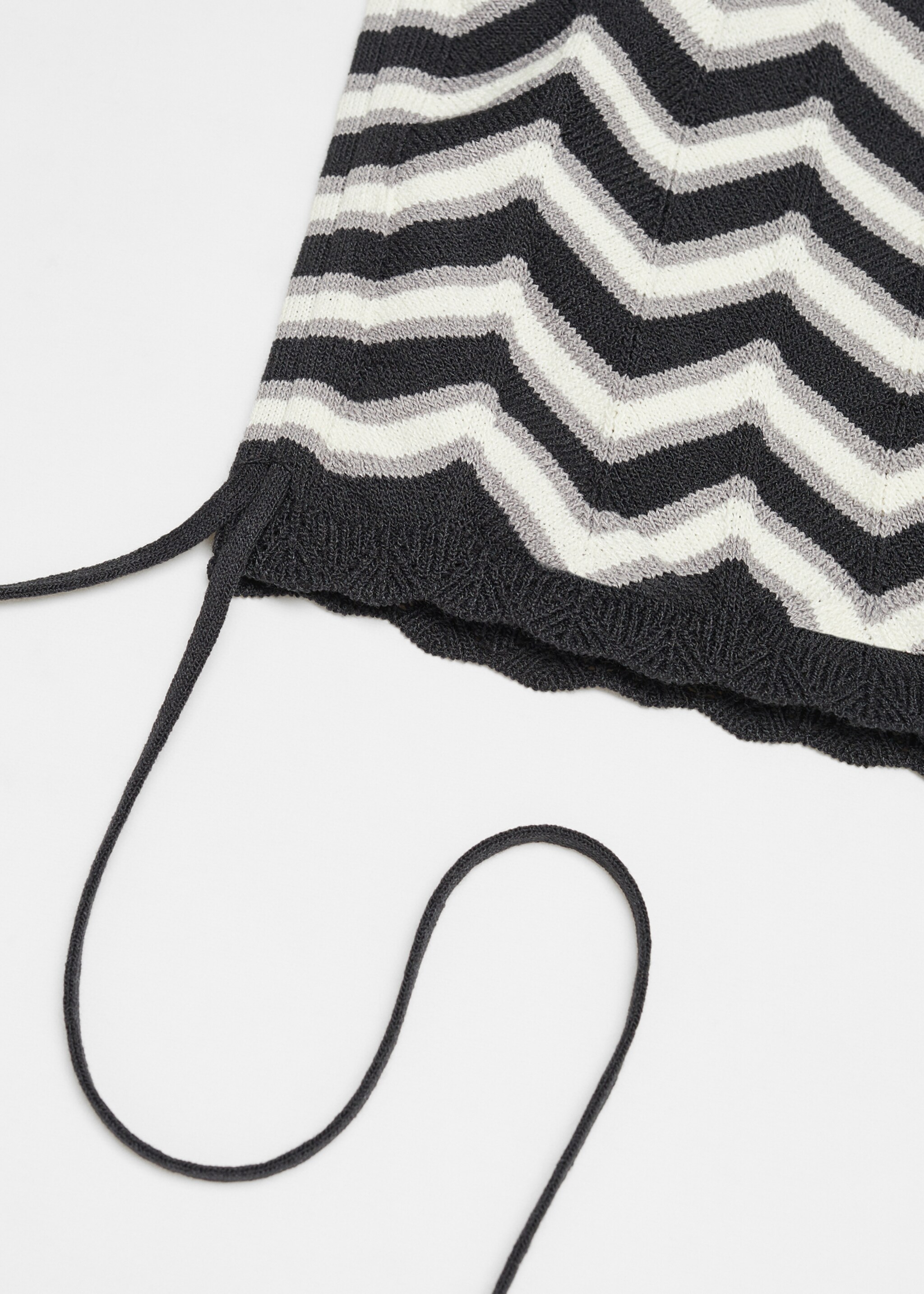 Asymmetric knit sweater - Details of the article 8