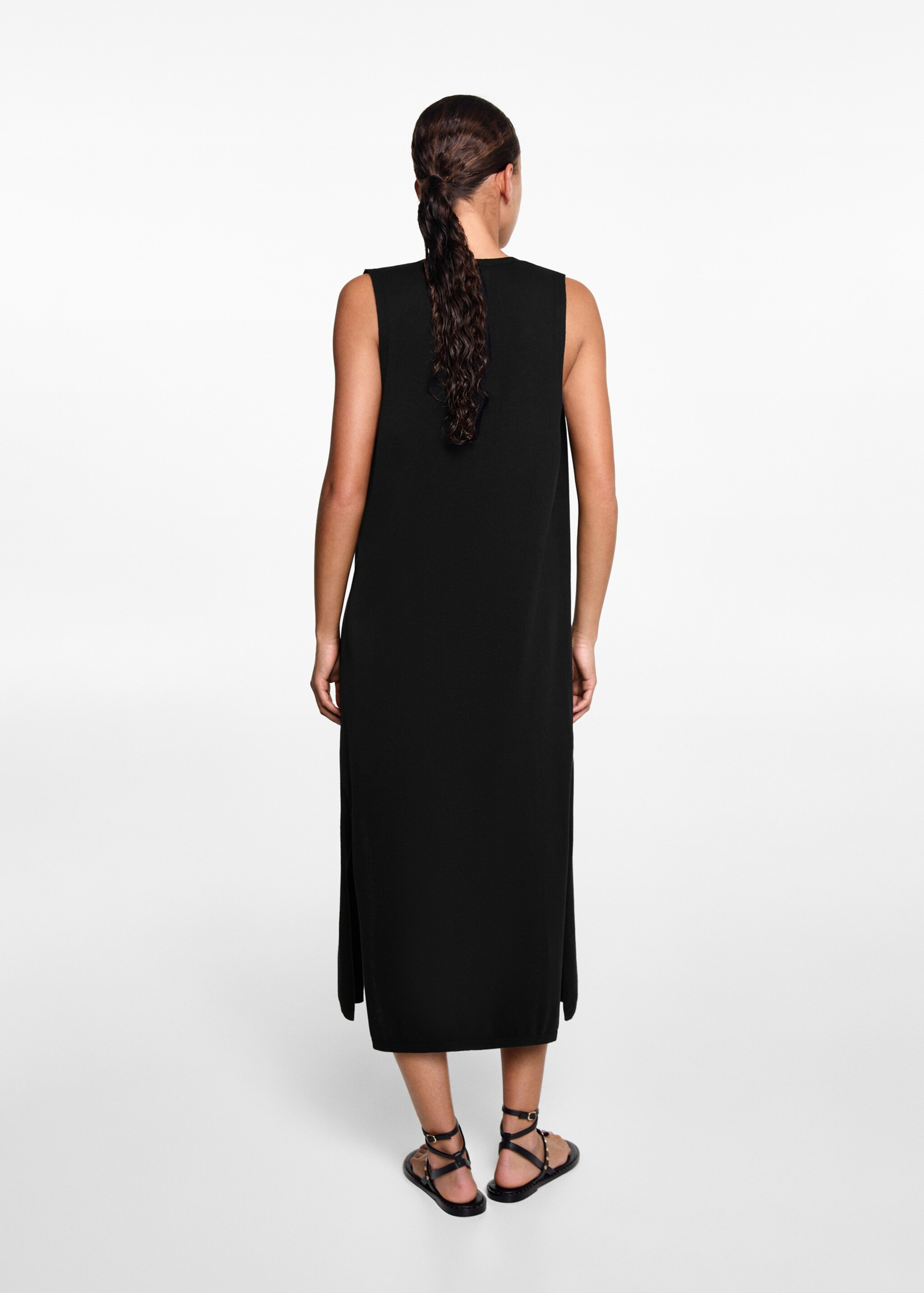 Lange Strickweste - Rückseite des Artikels, Schwarz. Ref: 67094442-00.