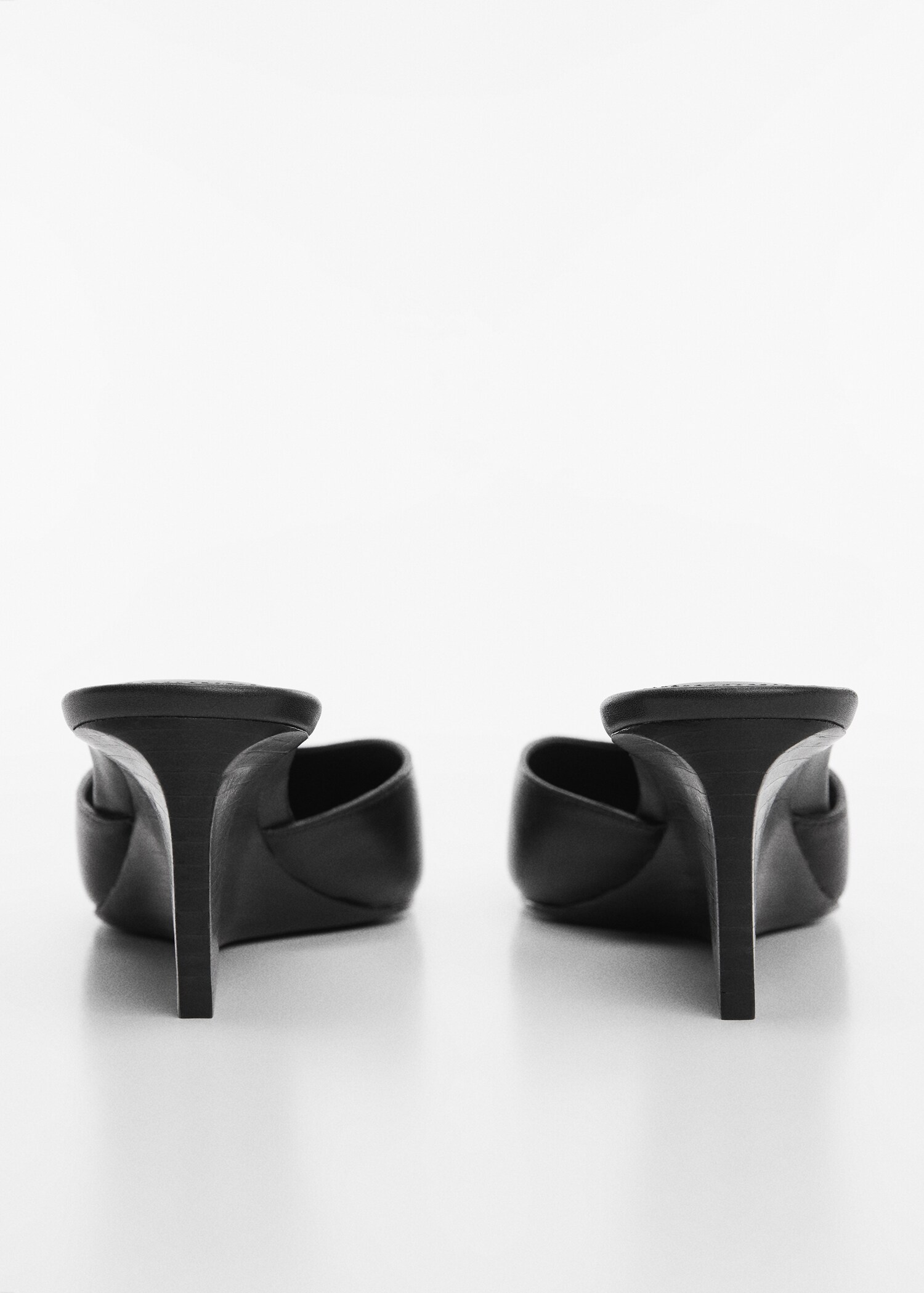 Spitze Lederschuhe - Detail des Artikels 2