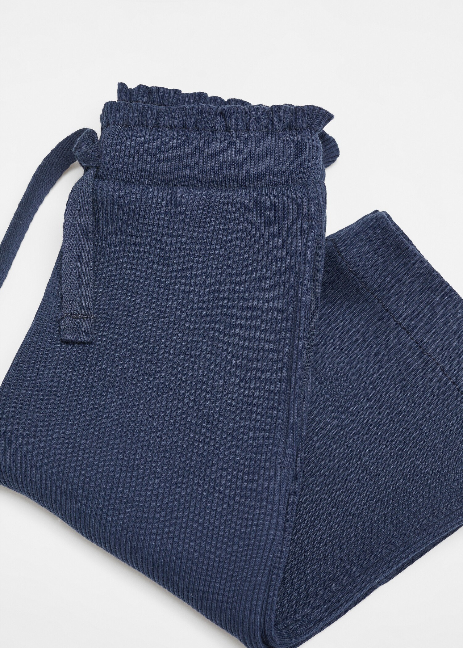 Knitted culotte trousers - Details of the article 0