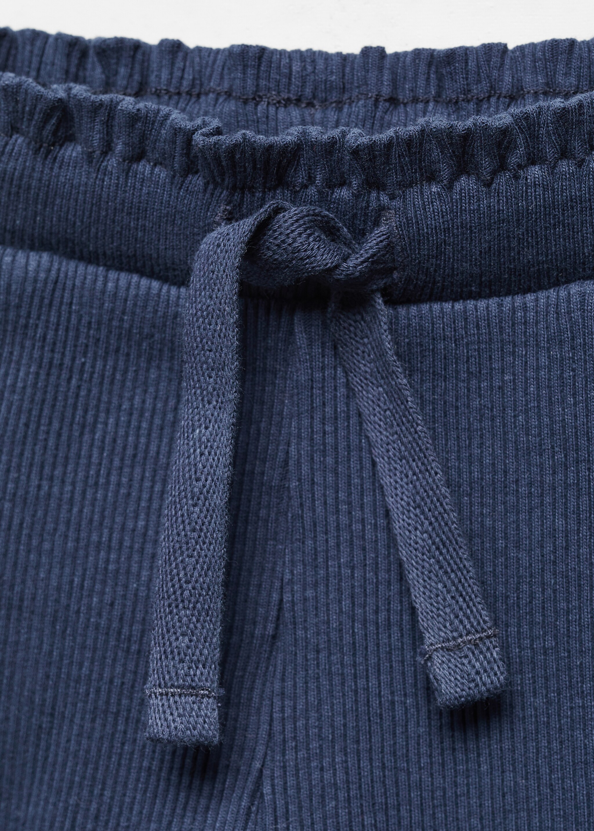 Knitted culotte trousers - Details of the article 8