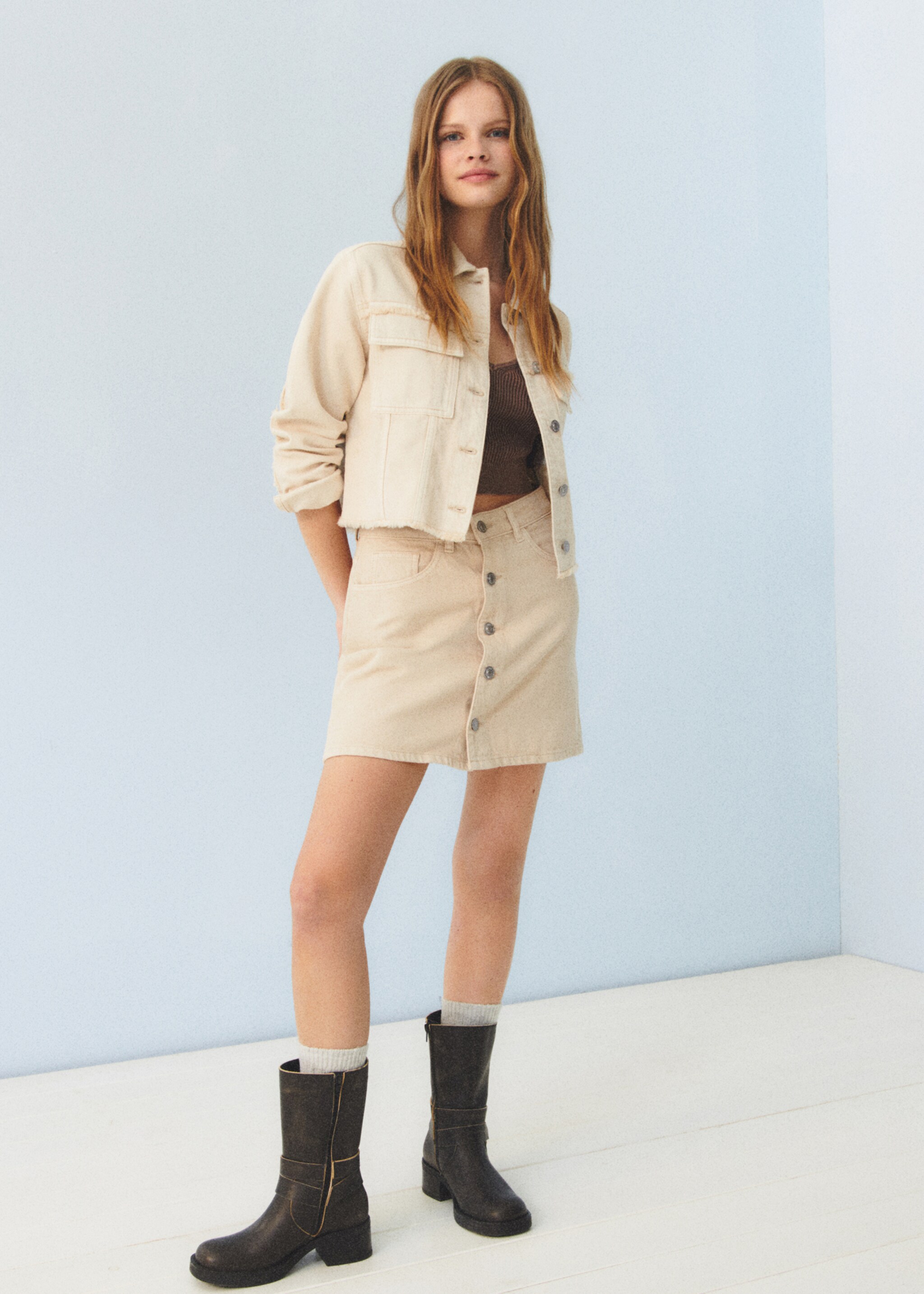 Knappkjol - Detaljer om artikeln 3, Beige. Ref: 67094463-00.