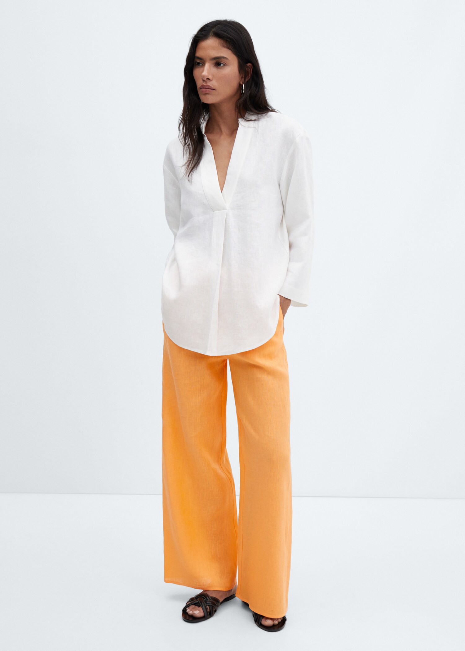 Linen-blend elastic waist trousers - Details of the article 2