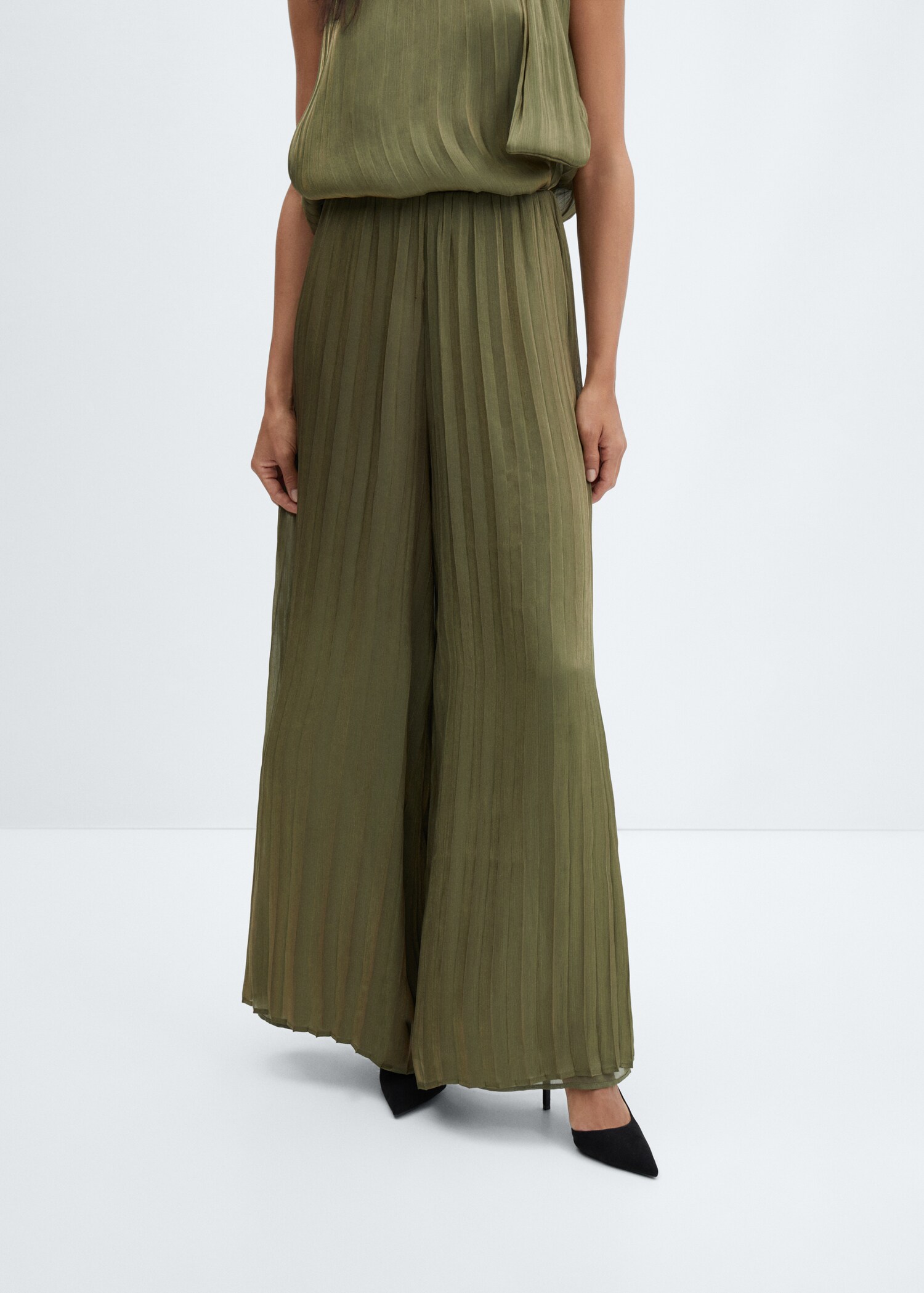 Pantalón wideleg plisado - Plano medio