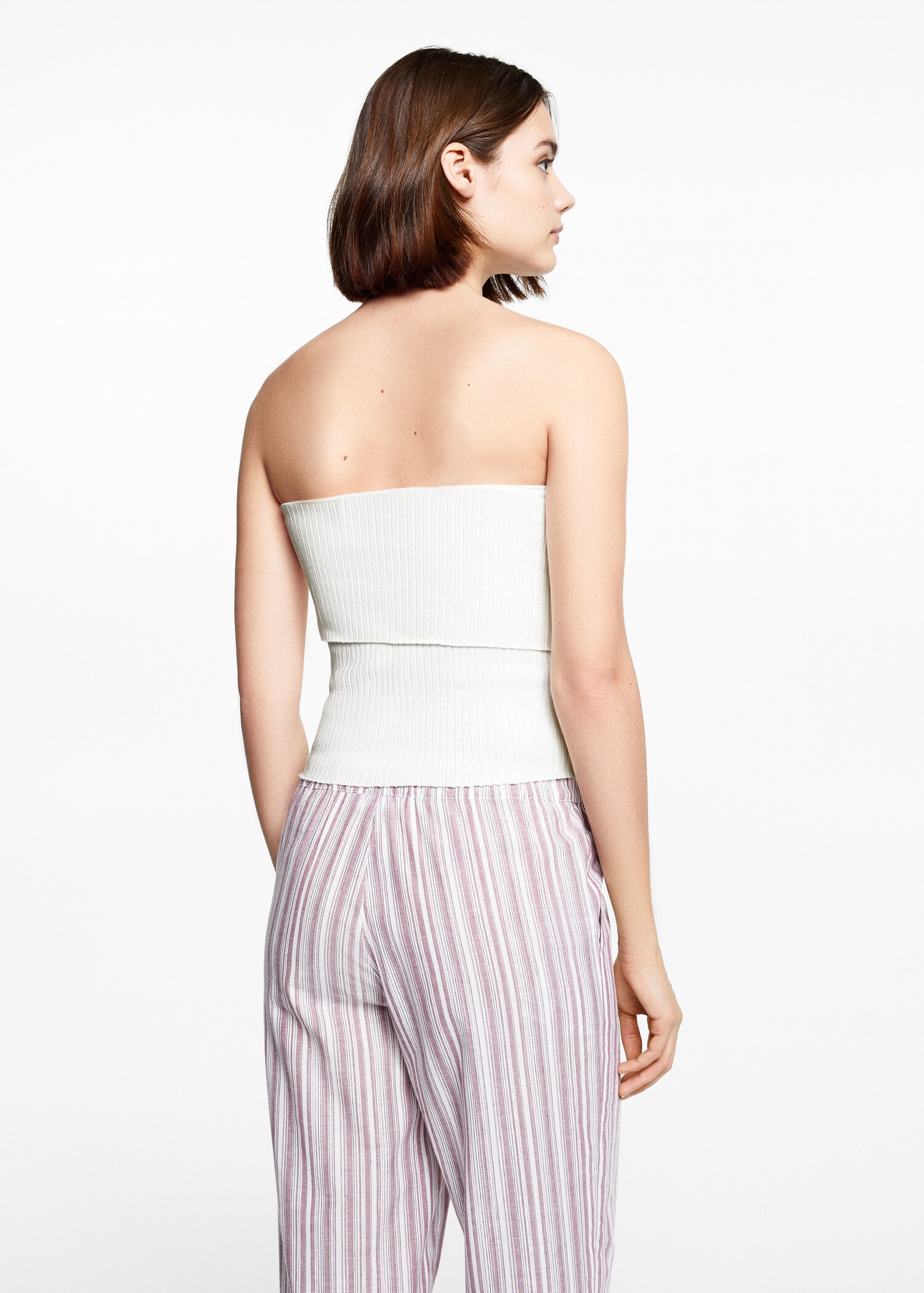 Strapless top - Reverse of the article