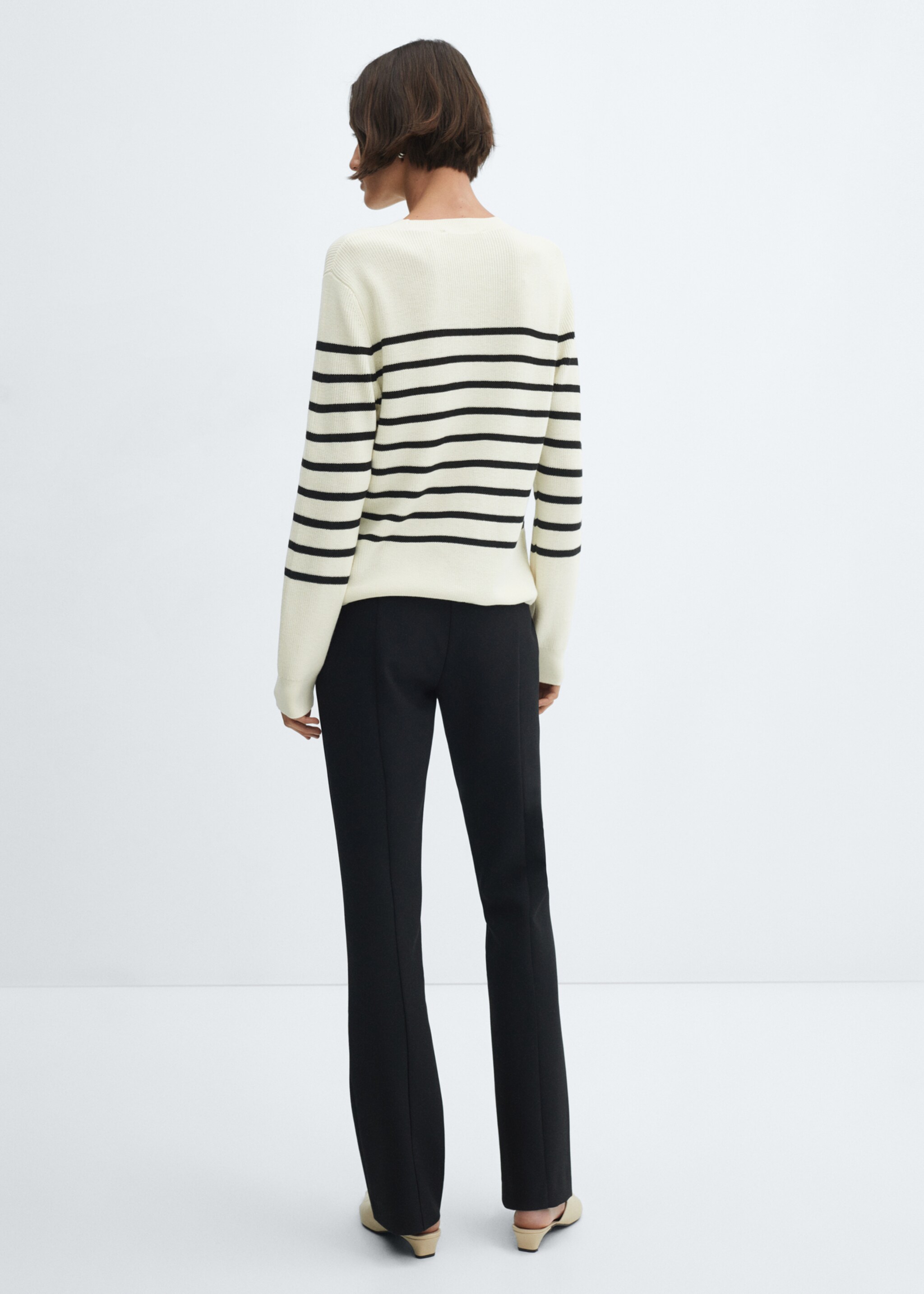 Round-neck knitted sweater - Reverse of the article, Dark Navy. Ref: 67095735-00.