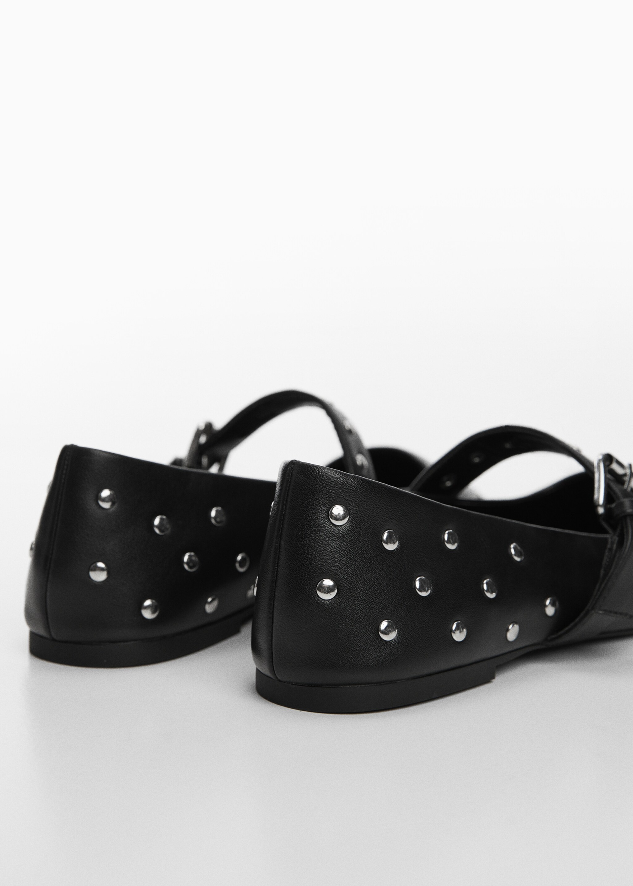 Ballerines cloutées - Détail de l'article 1