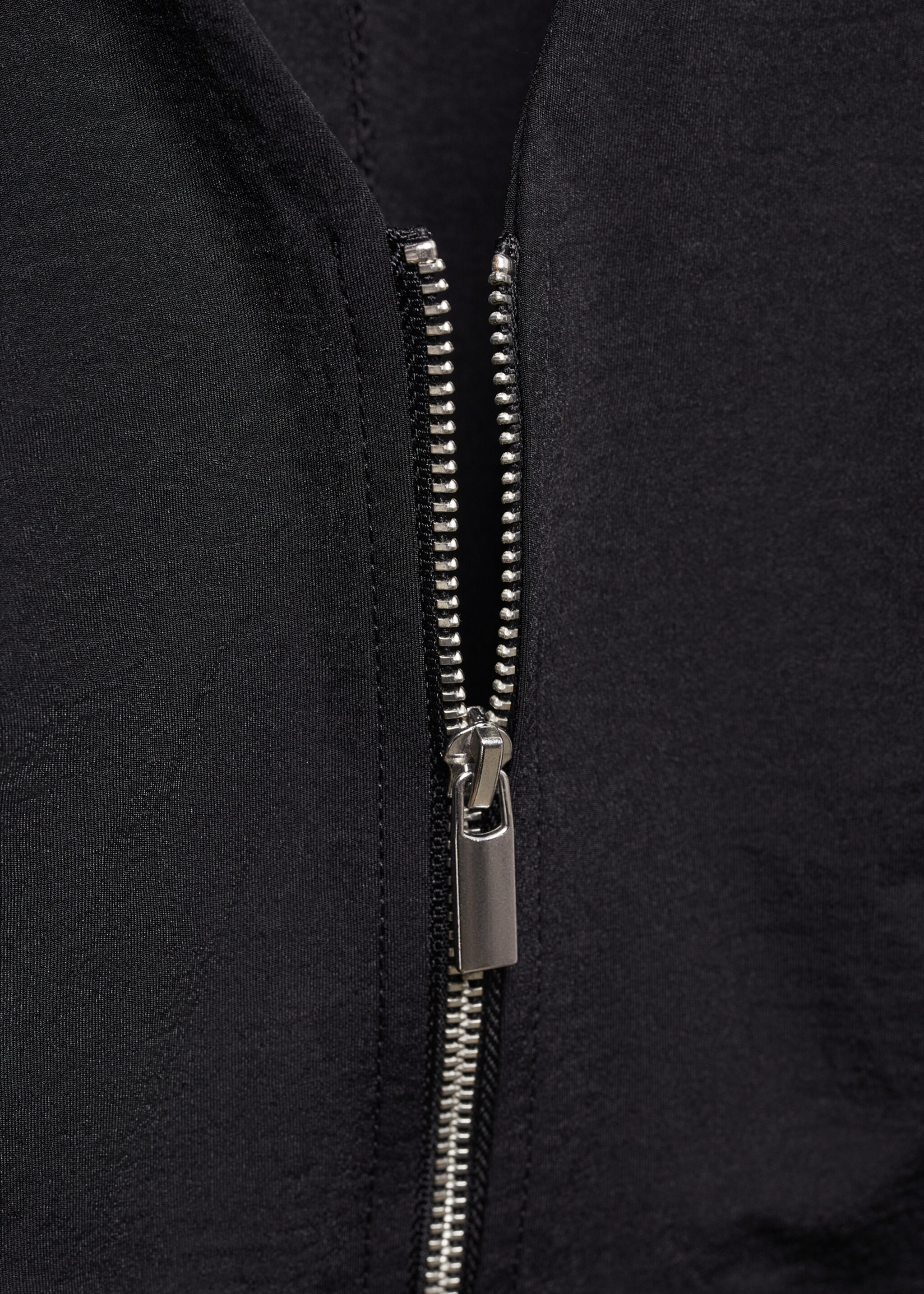 Zipper fitted jacket - Details of the article 8, Black. Ref: 67095750-00.
