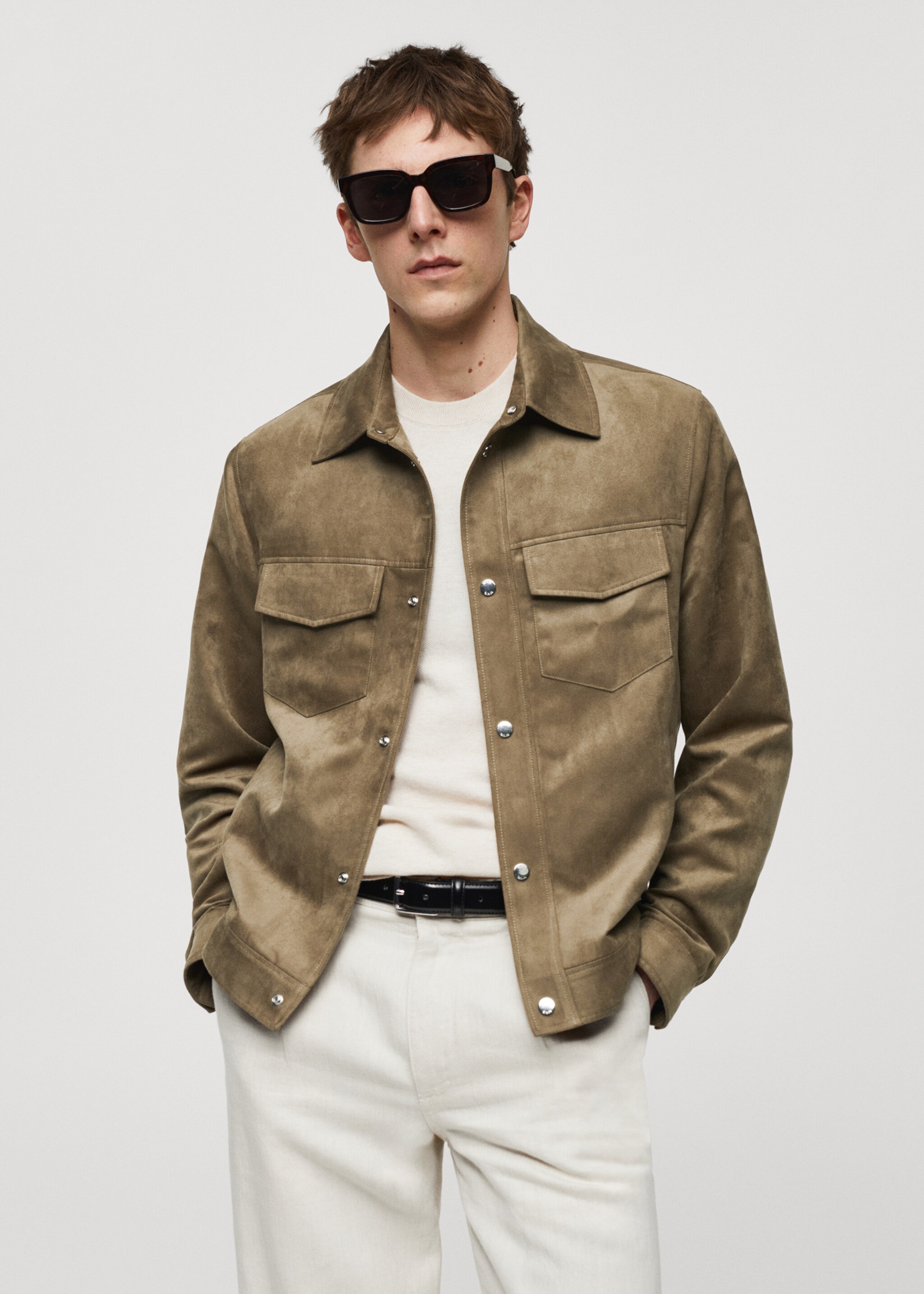Kurzjacke mit Wildledereffekt und Taschen - Mittlere Ansicht